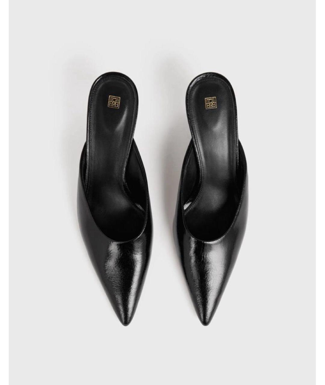 TOTEME Черные мюли из лакированной кожи, фото 3