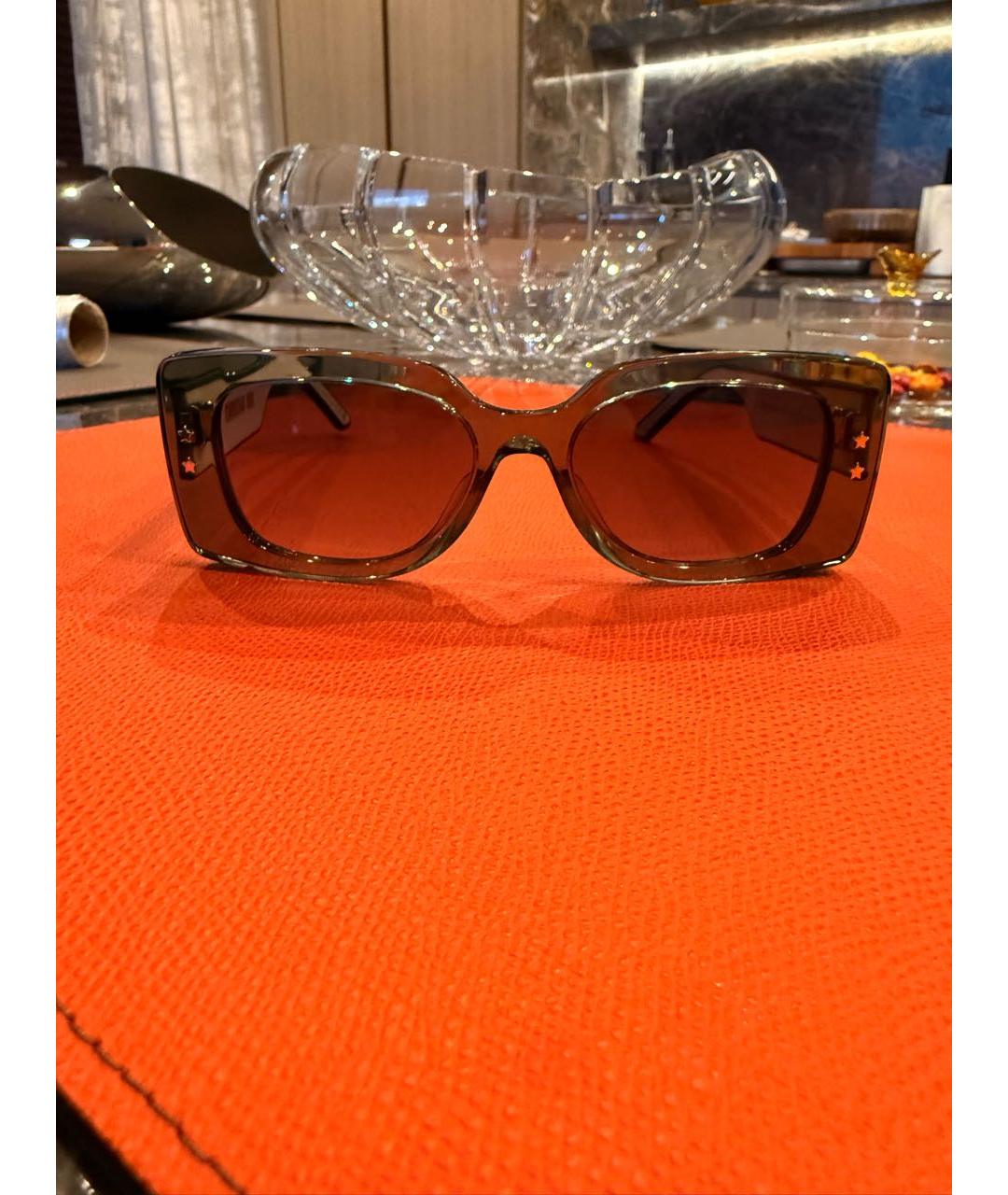 CHRISTIAN DIOR Антрацитовые пластиковые солнцезащитные очки, фото 9