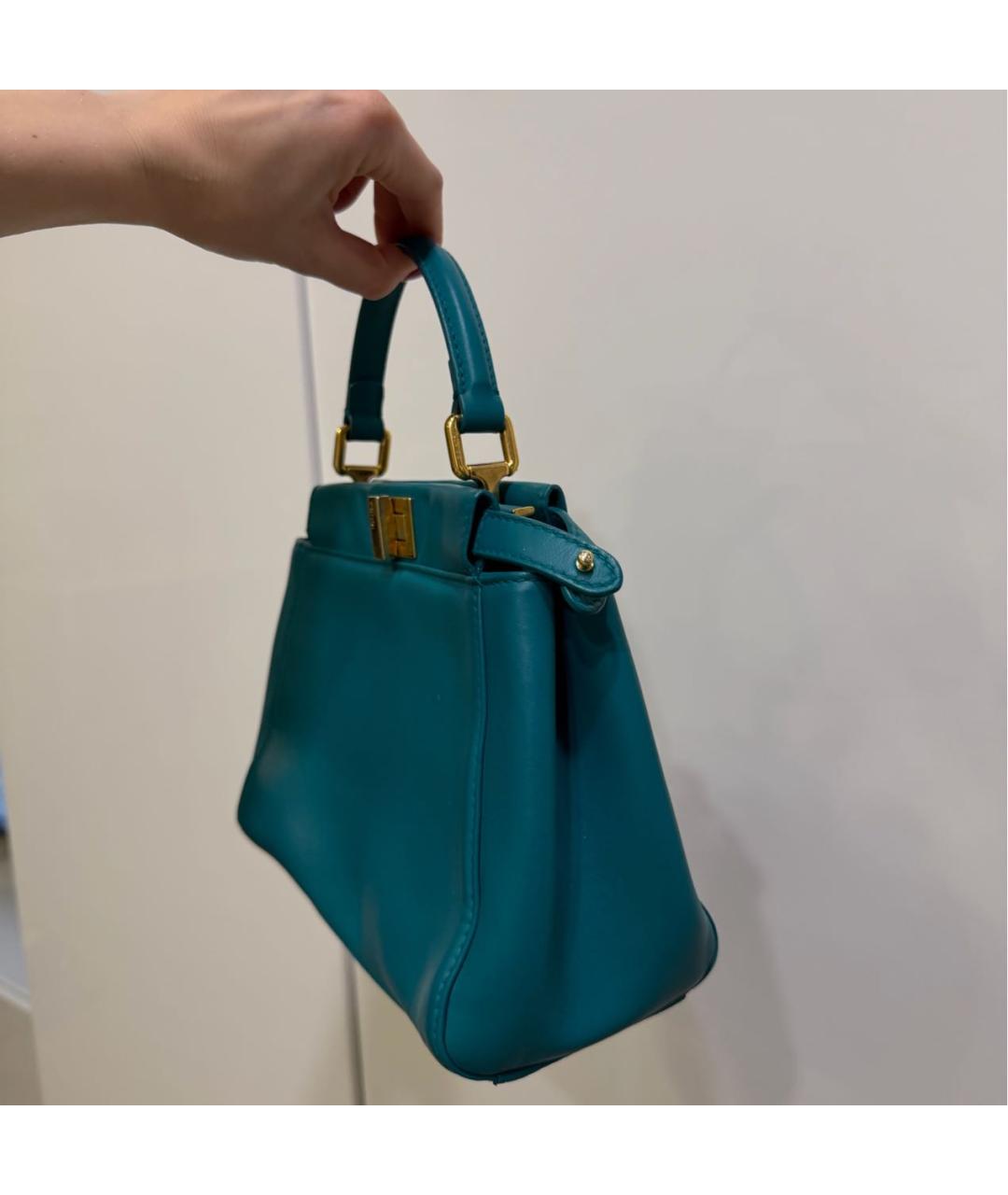 FENDI Бирюзовая кожаная сумка с короткими ручками, фото 3
