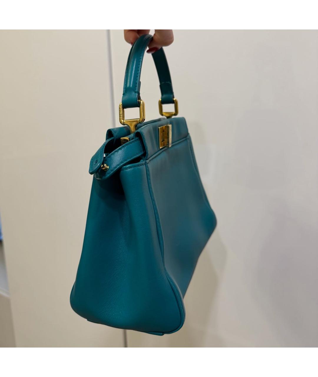 FENDI Бирюзовая кожаная сумка с короткими ручками, фото 2