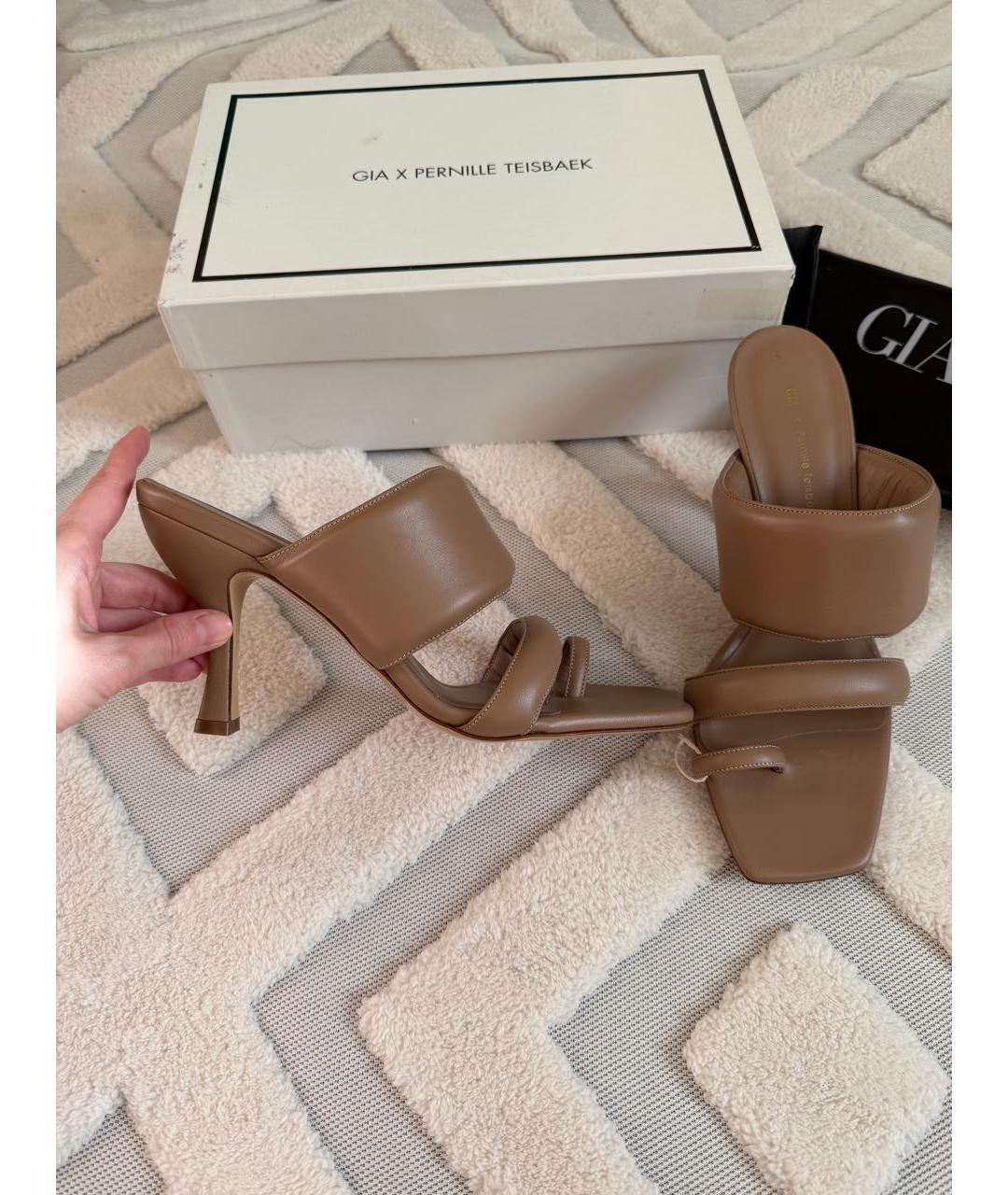 GIA COUTURE Бежевые кожаные босоножки, фото 3