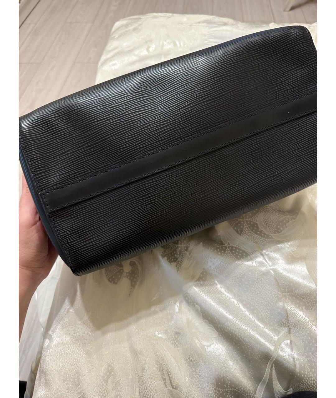 LOUIS VUITTON Черная кожаная сумка с короткими ручками, фото 5