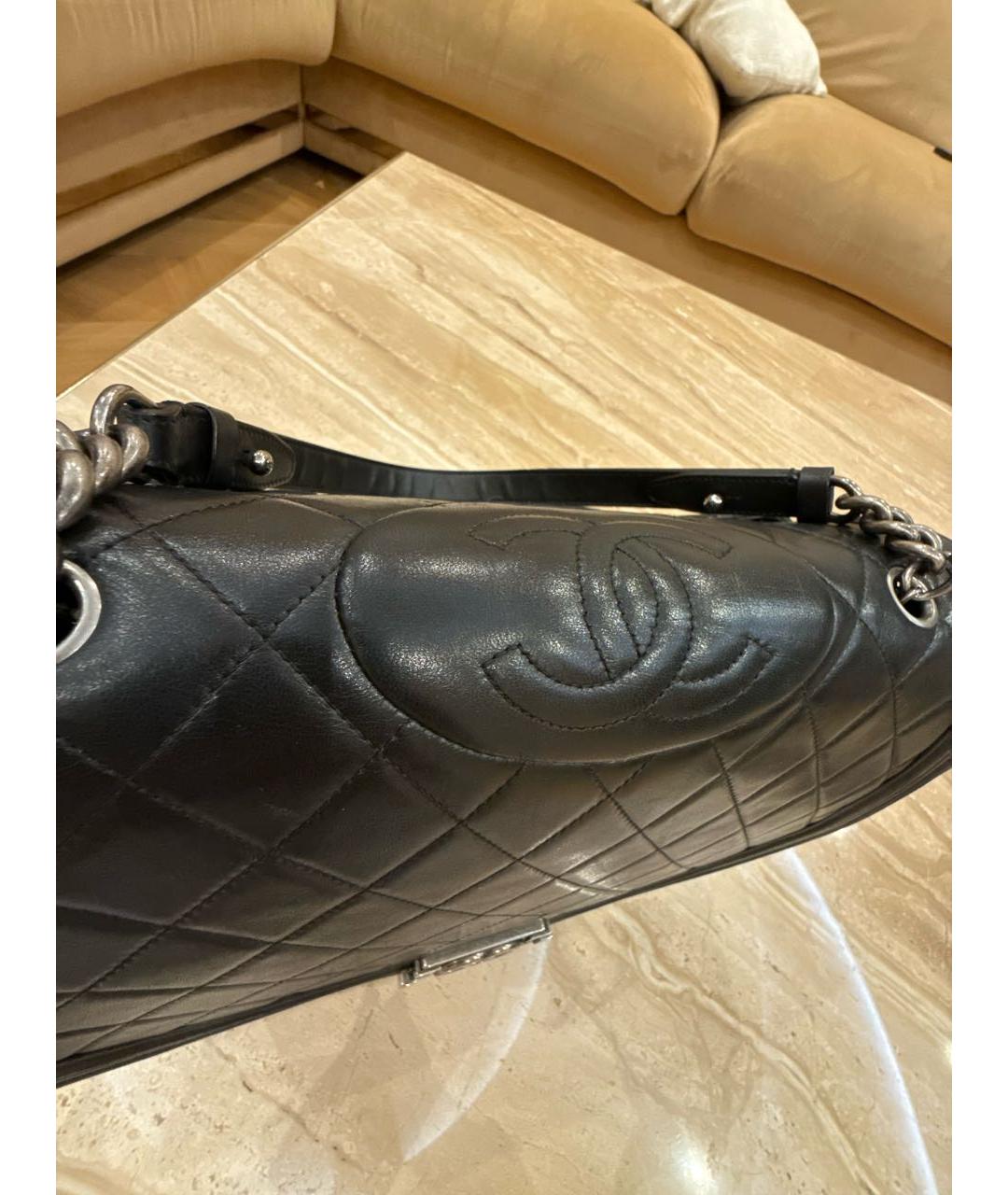 CHANEL Черная кожаная сумка через плечо, фото 5