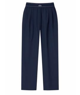 ALO YOGA Спортивные брюки и шорты