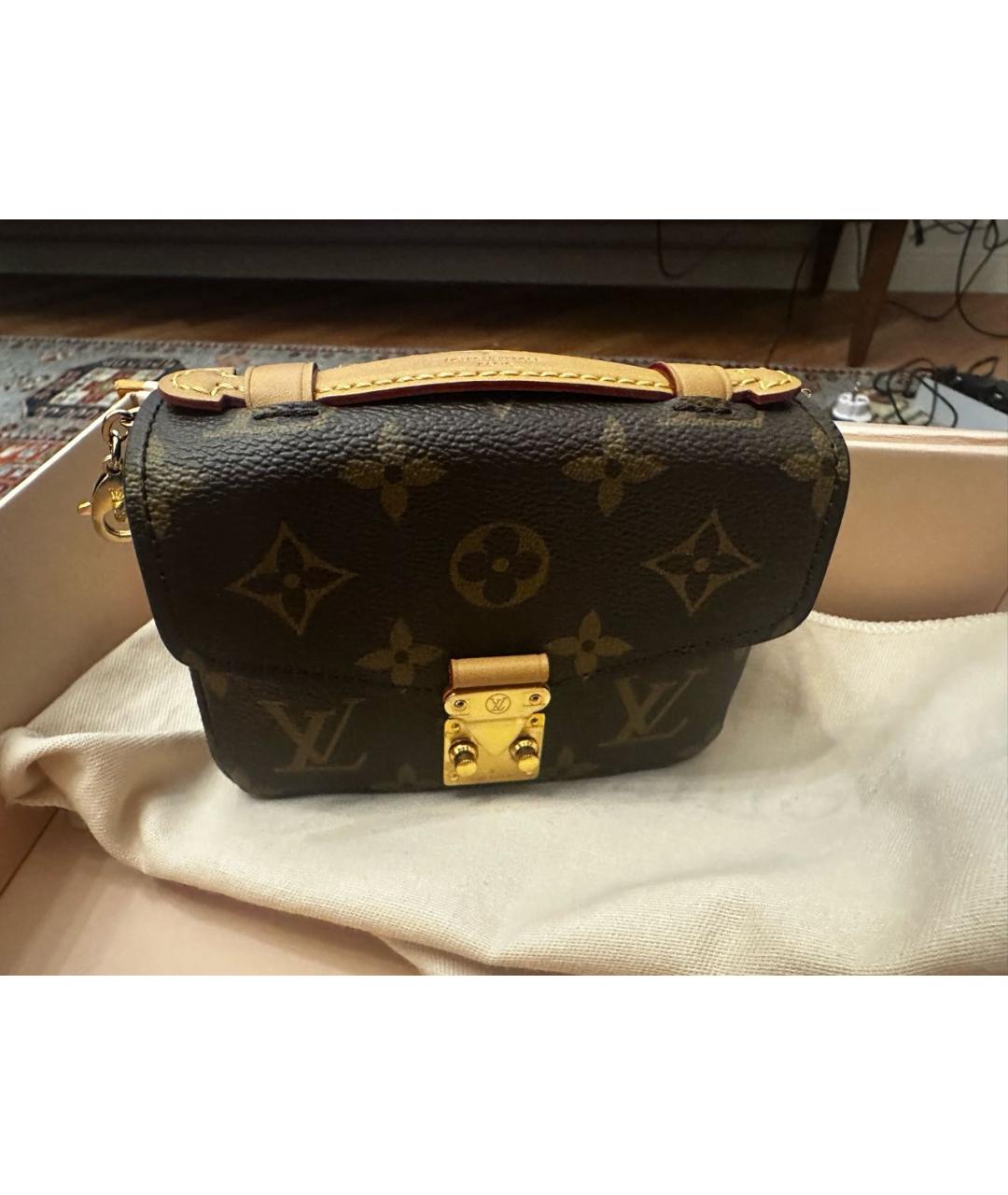 LOUIS VUITTON Коричневая сумка через плечо, фото 3