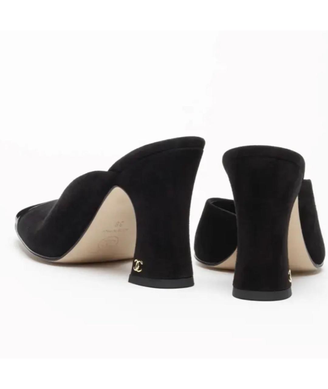 CHANEL Черные замшевые мюли, фото 3