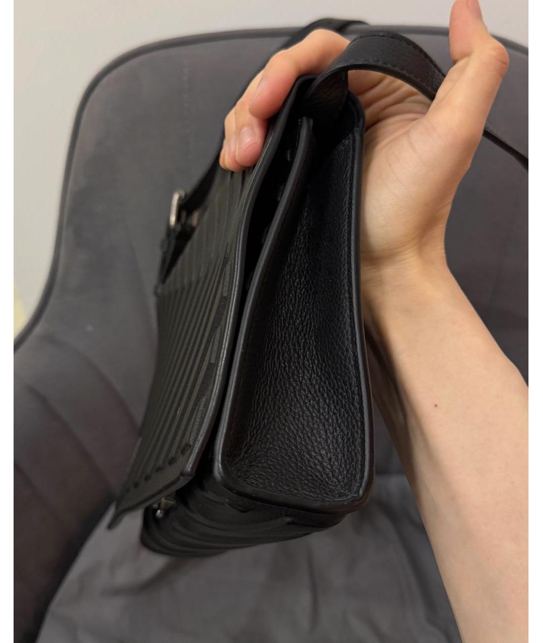 BALENCIAGA Черная кожаная сумка на плечо, фото 7