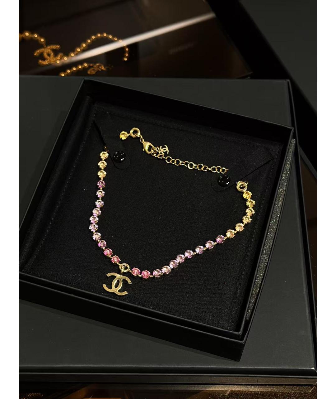 CHANEL Розовое металлическое колье, фото 3