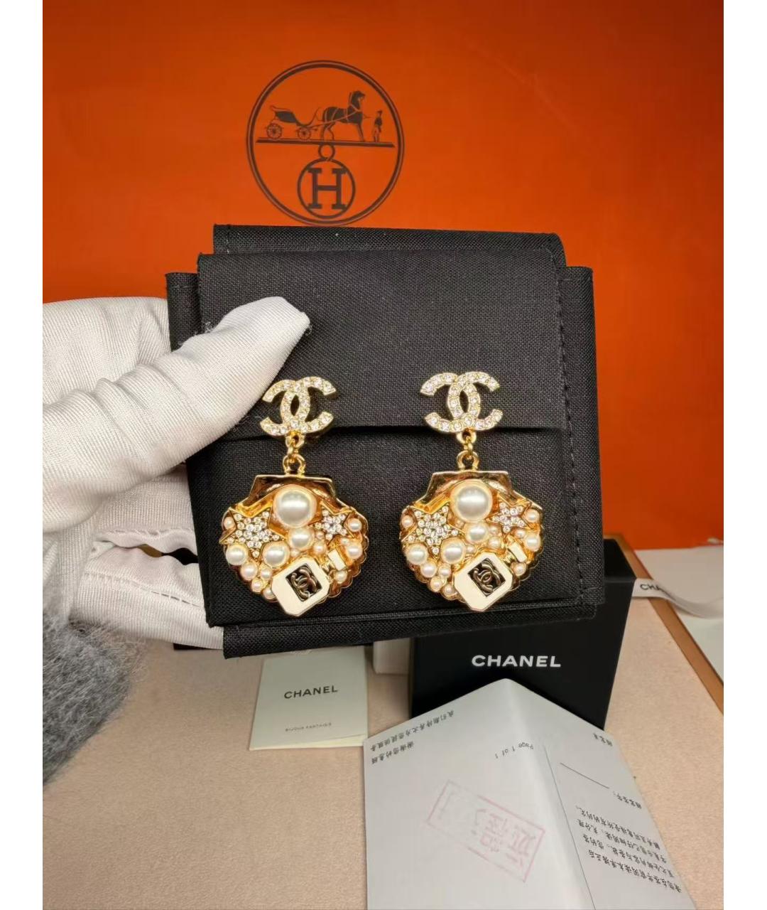 CHANEL Золотые металлические серьги, фото 3