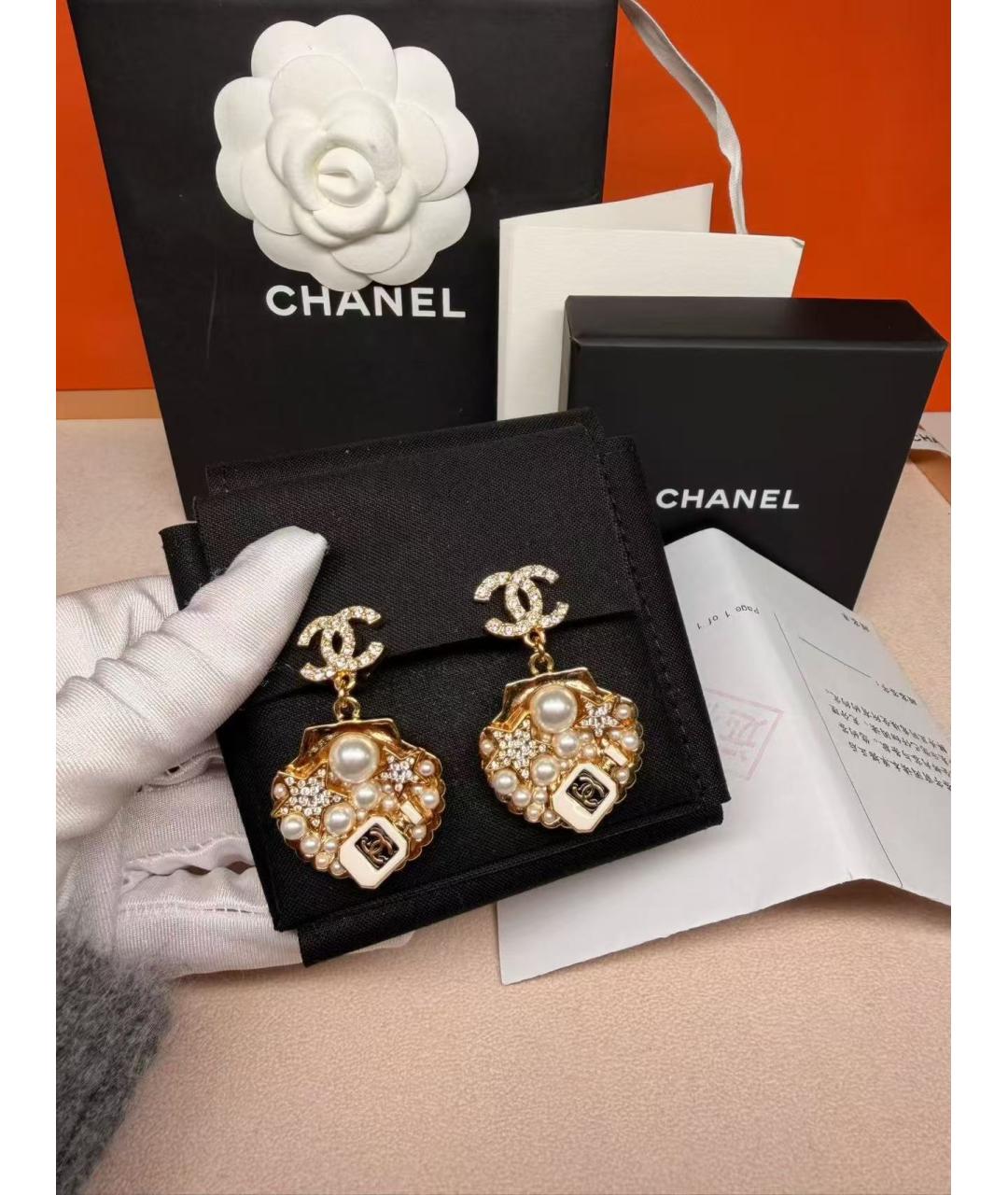 CHANEL Золотые металлические серьги, фото 2