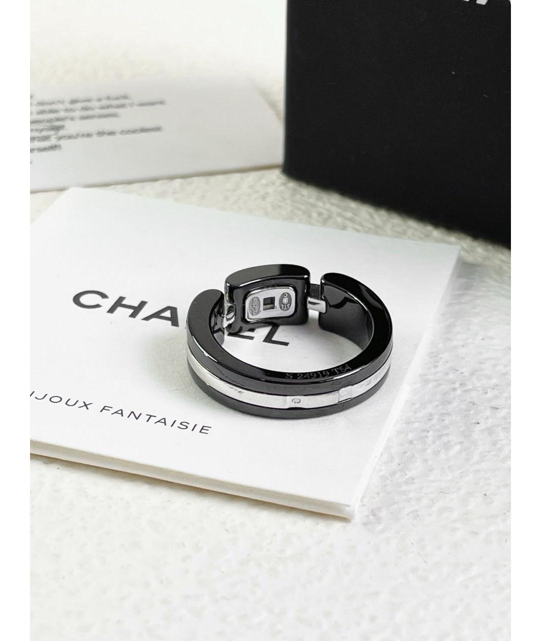 CHANEL Черное кольцо из белого золота, фото 3