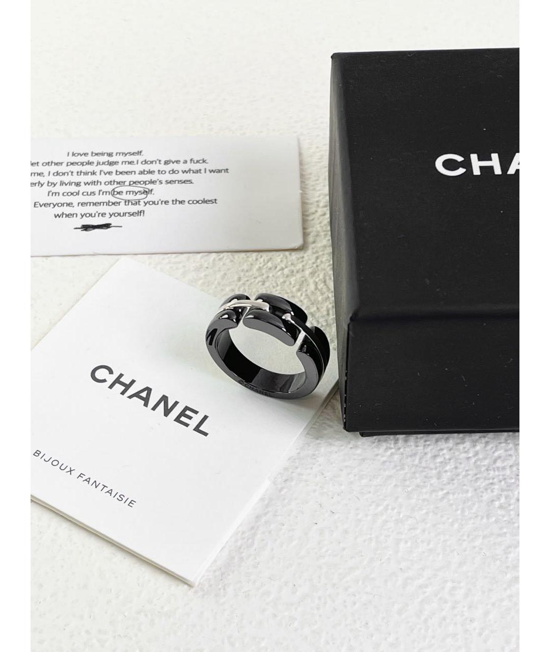 CHANEL Черное кольцо из белого золота, фото 2