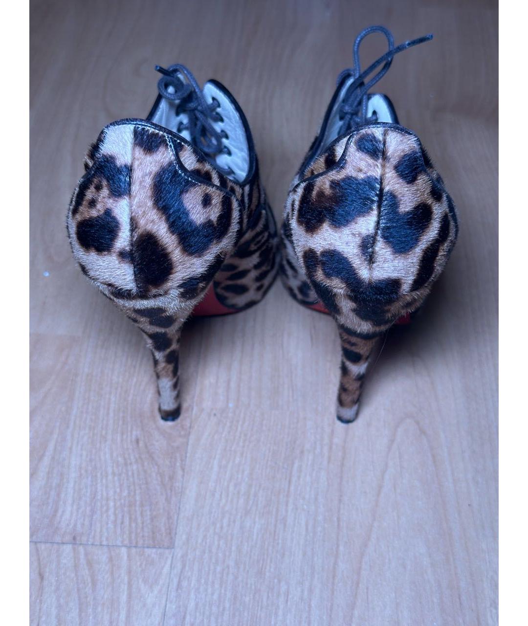 CHRISTIAN LOUBOUTIN Горчичные туфли, фото 4