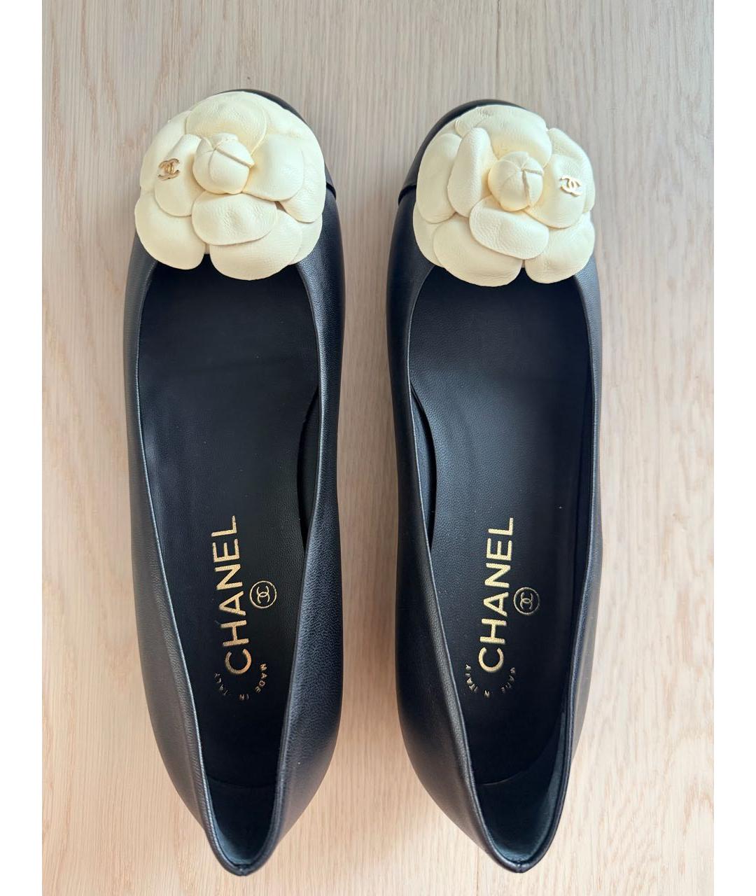 CHANEL Черные кожаные балетки, фото 3