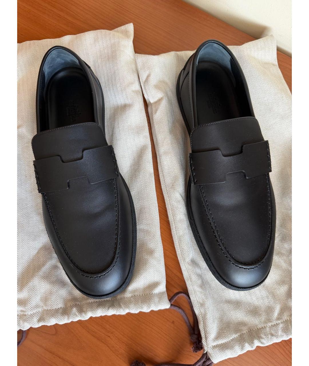 HERMES Черные кожаные лоферы, фото 2