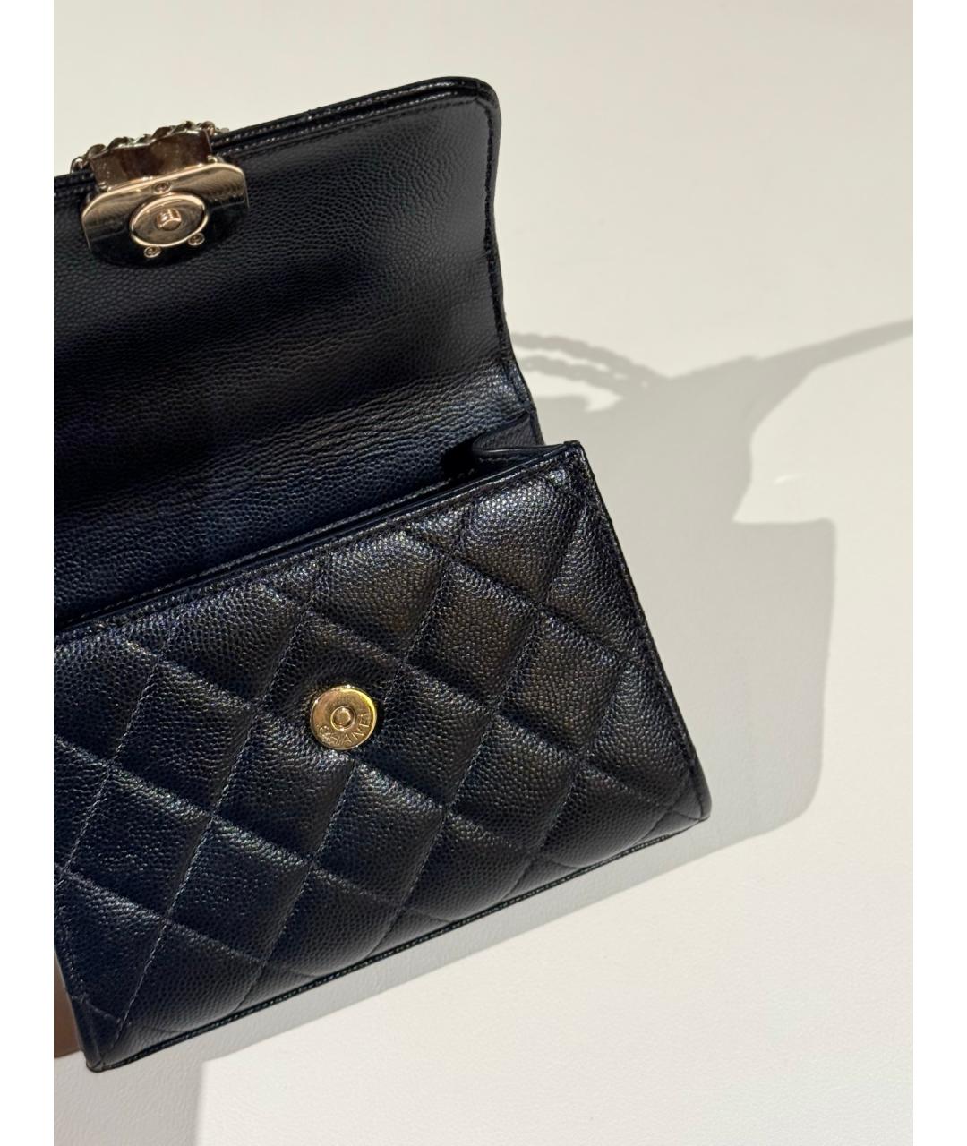 CHANEL Черная кожаная сумка с короткими ручками, фото 7