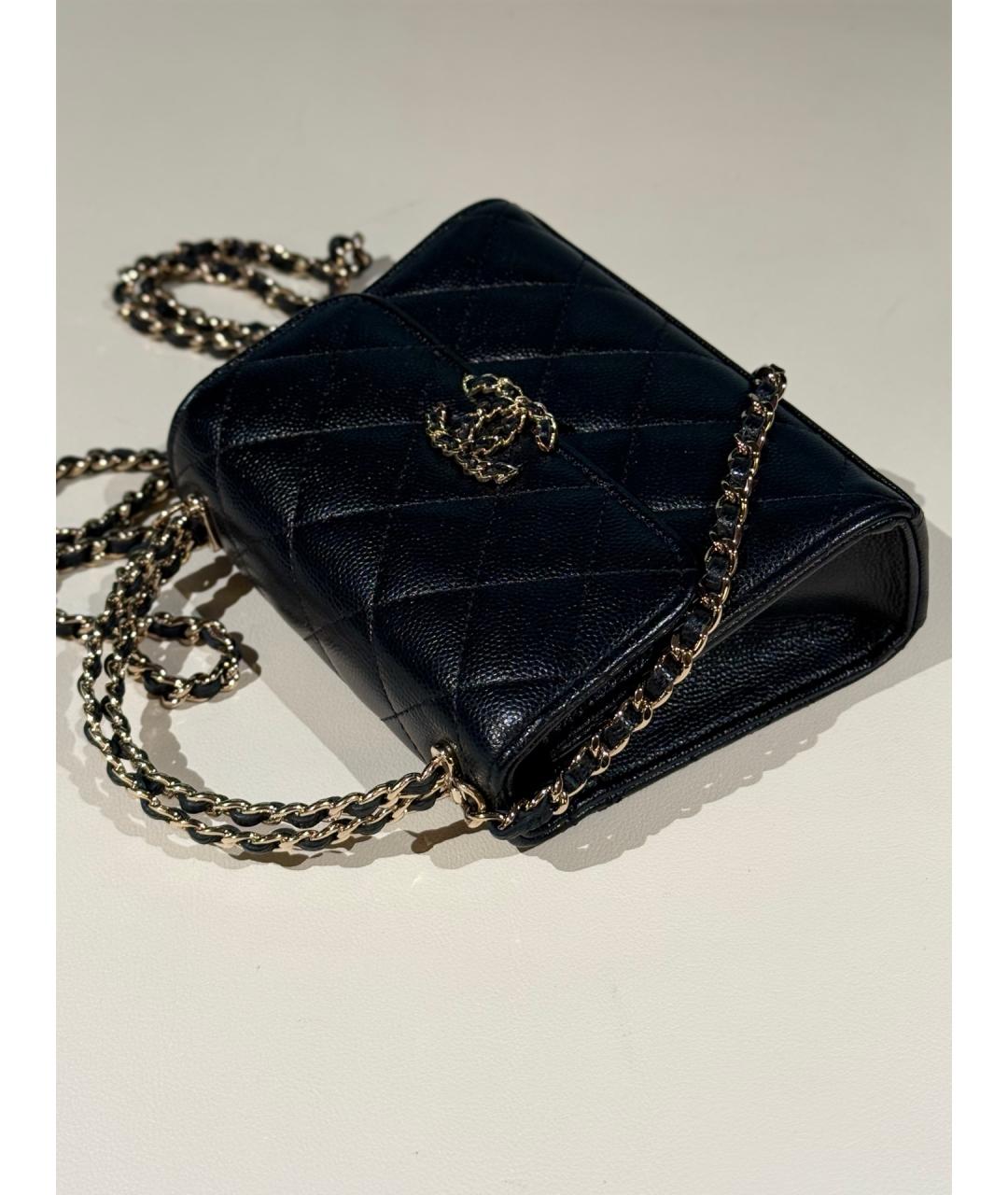 CHANEL Черная кожаная сумка с короткими ручками, фото 6