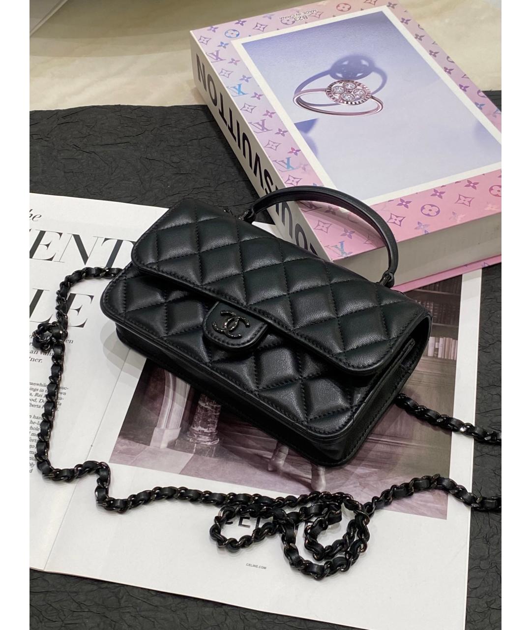 CHANEL Черная кожаная сумка с короткими ручками, фото 3