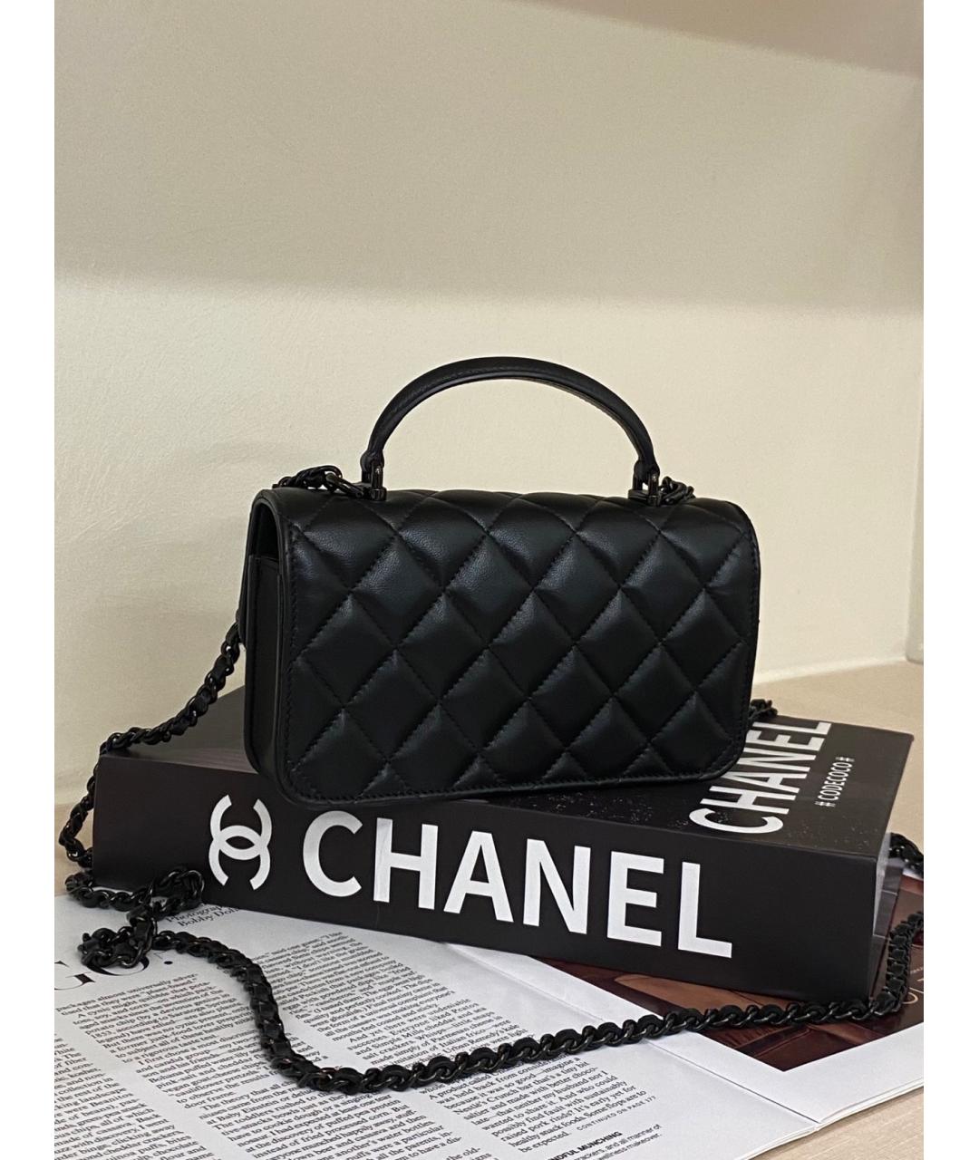 CHANEL Черная кожаная сумка с короткими ручками, фото 2