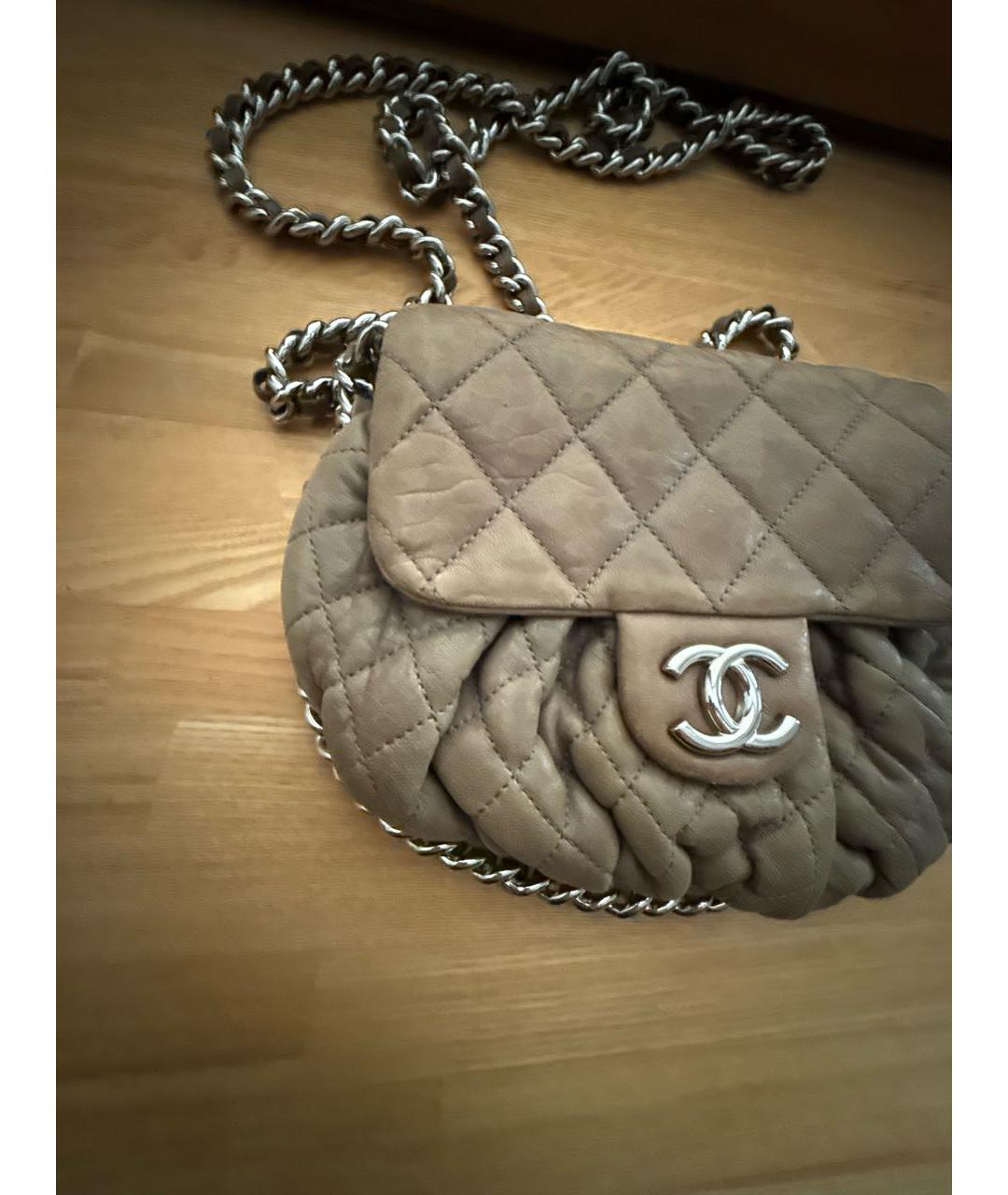 CHANEL Бежевая кожаная сумка через плечо, фото 2