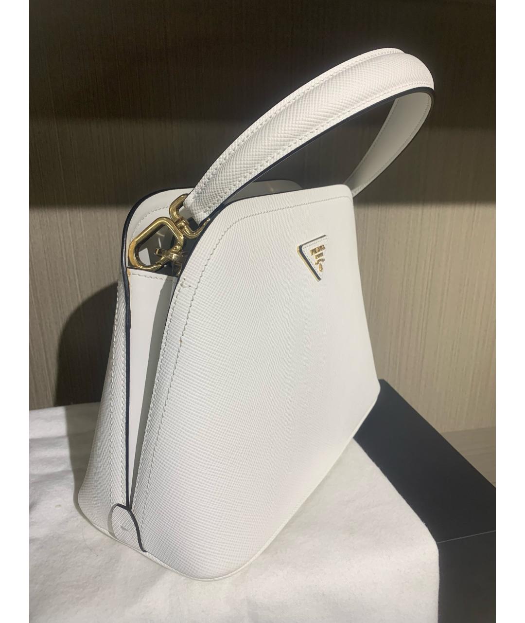 PRADA Белая кожаная сумка с короткими ручками, фото 3