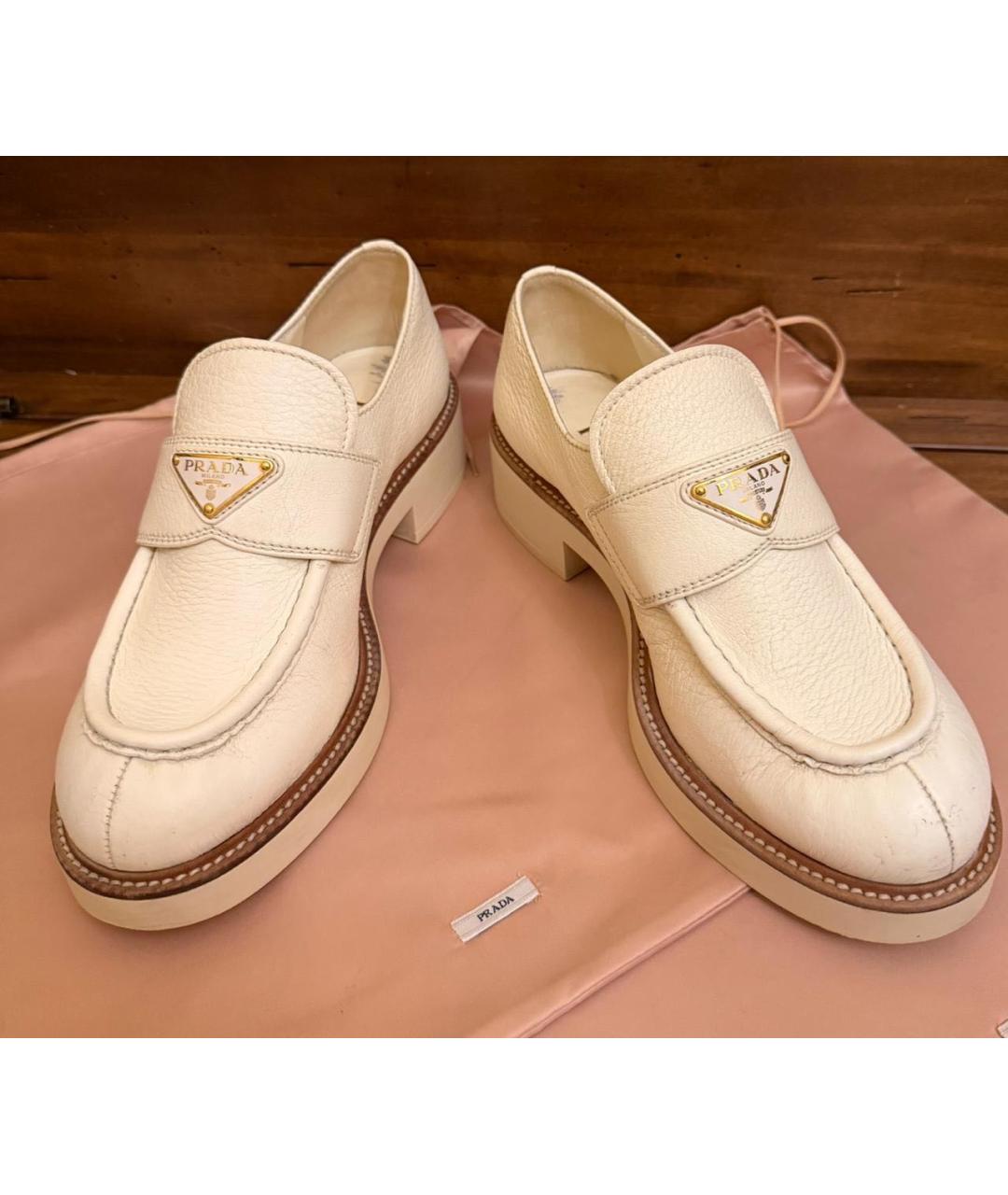 PRADA Белые кожаные лоферы, фото 4