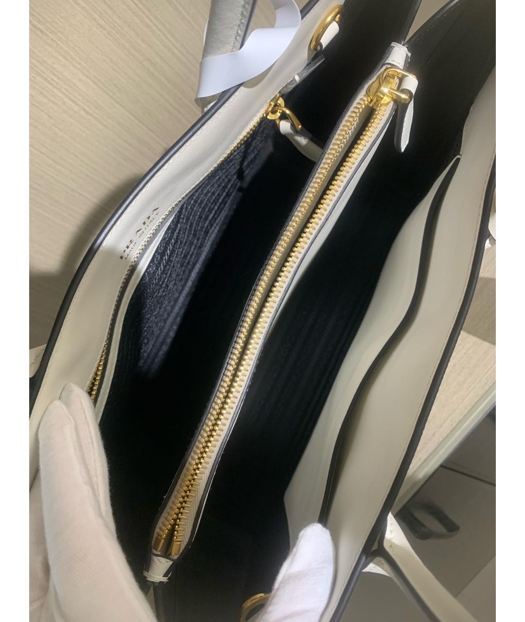 PRADA Белая кожаная сумка тоут, фото 8
