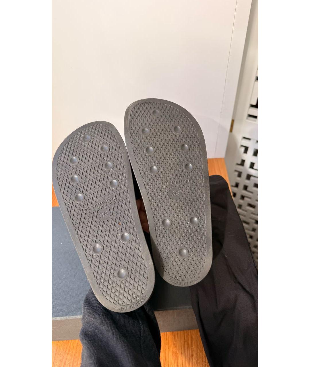 VETEMENTS Черные кожаные шлепанцы, фото 5