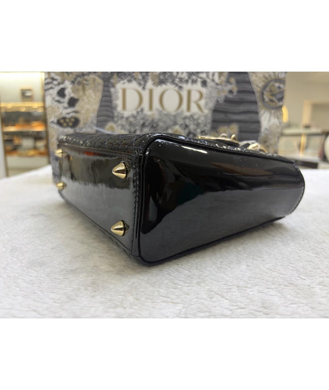 CHRISTIAN DIOR Черная сумка с короткими ручками из лакированной кожи, фото 6