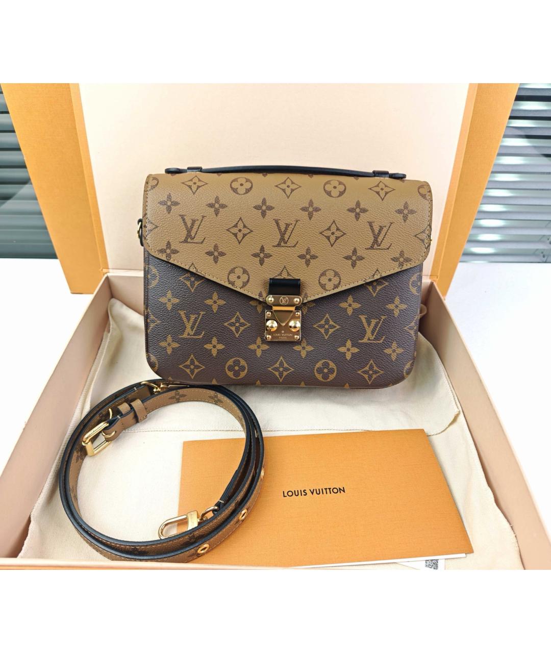 LOUIS VUITTON Коричневая сумка через плечо, фото 2