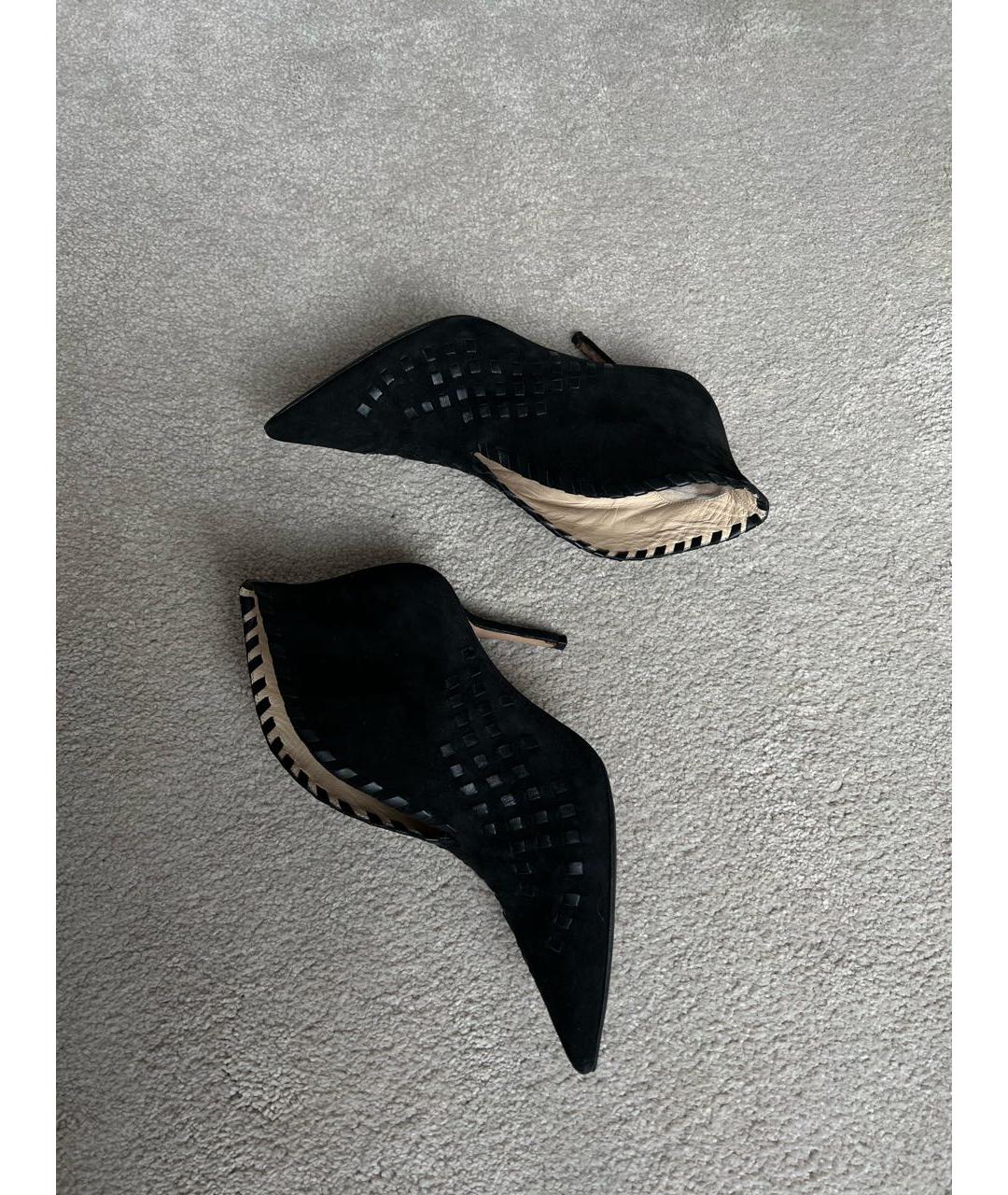 JIMMY CHOO Черные замшевые ботильоны, фото 3