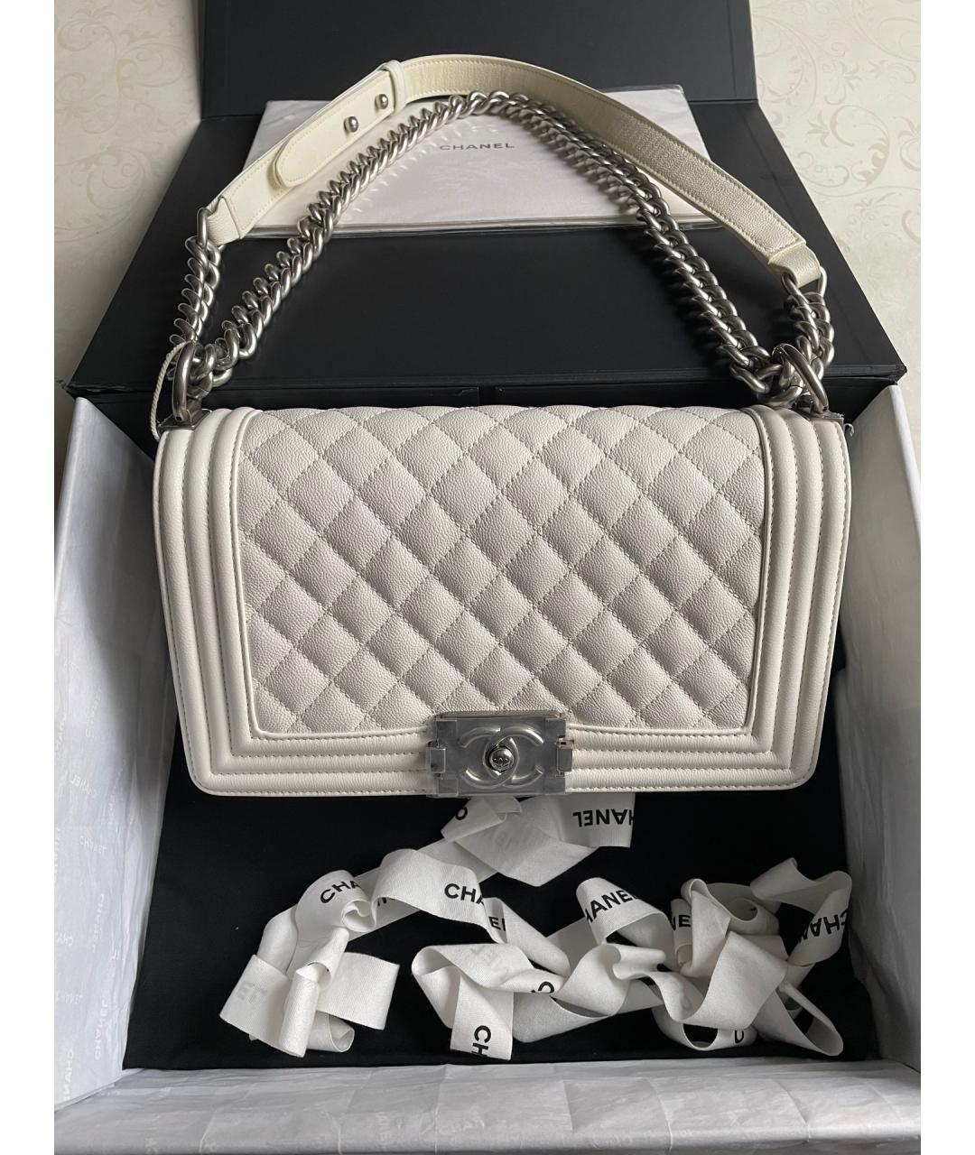CHANEL Белая кожаная сумка через плечо, фото 7