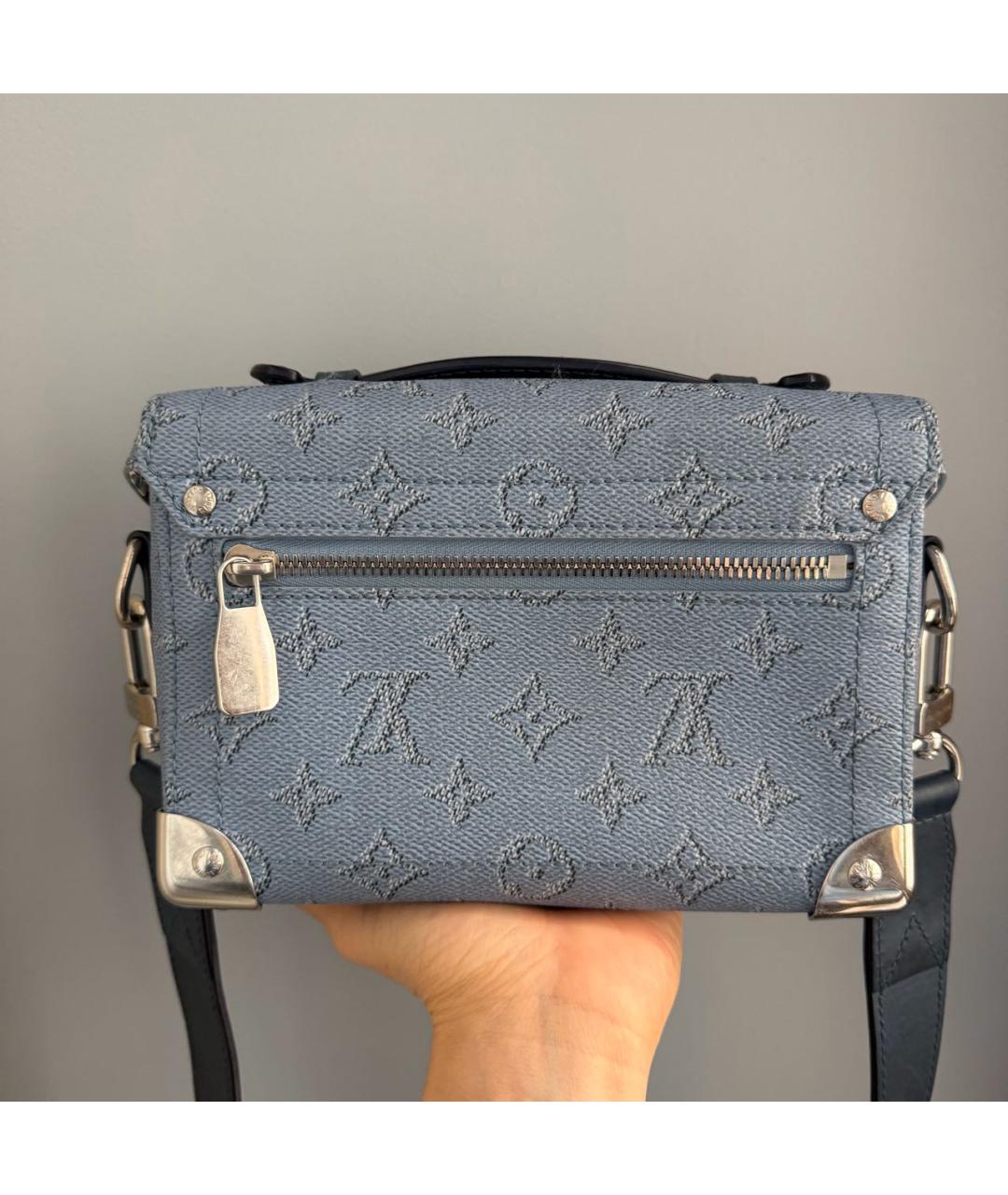 LOUIS VUITTON Голубая сумка через плечо, фото 3