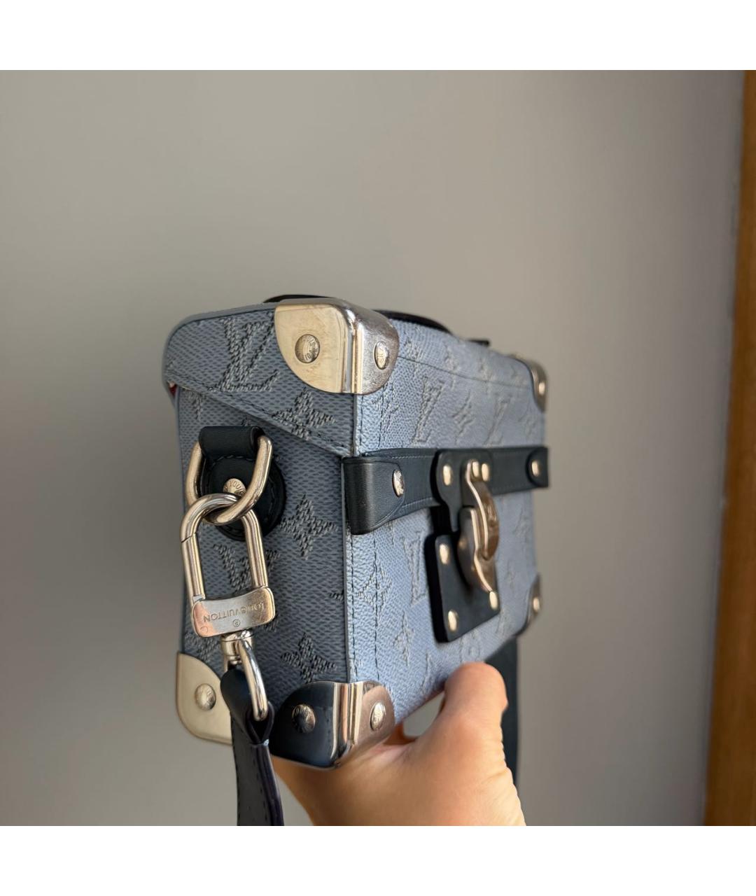 LOUIS VUITTON Голубая сумка через плечо, фото 2