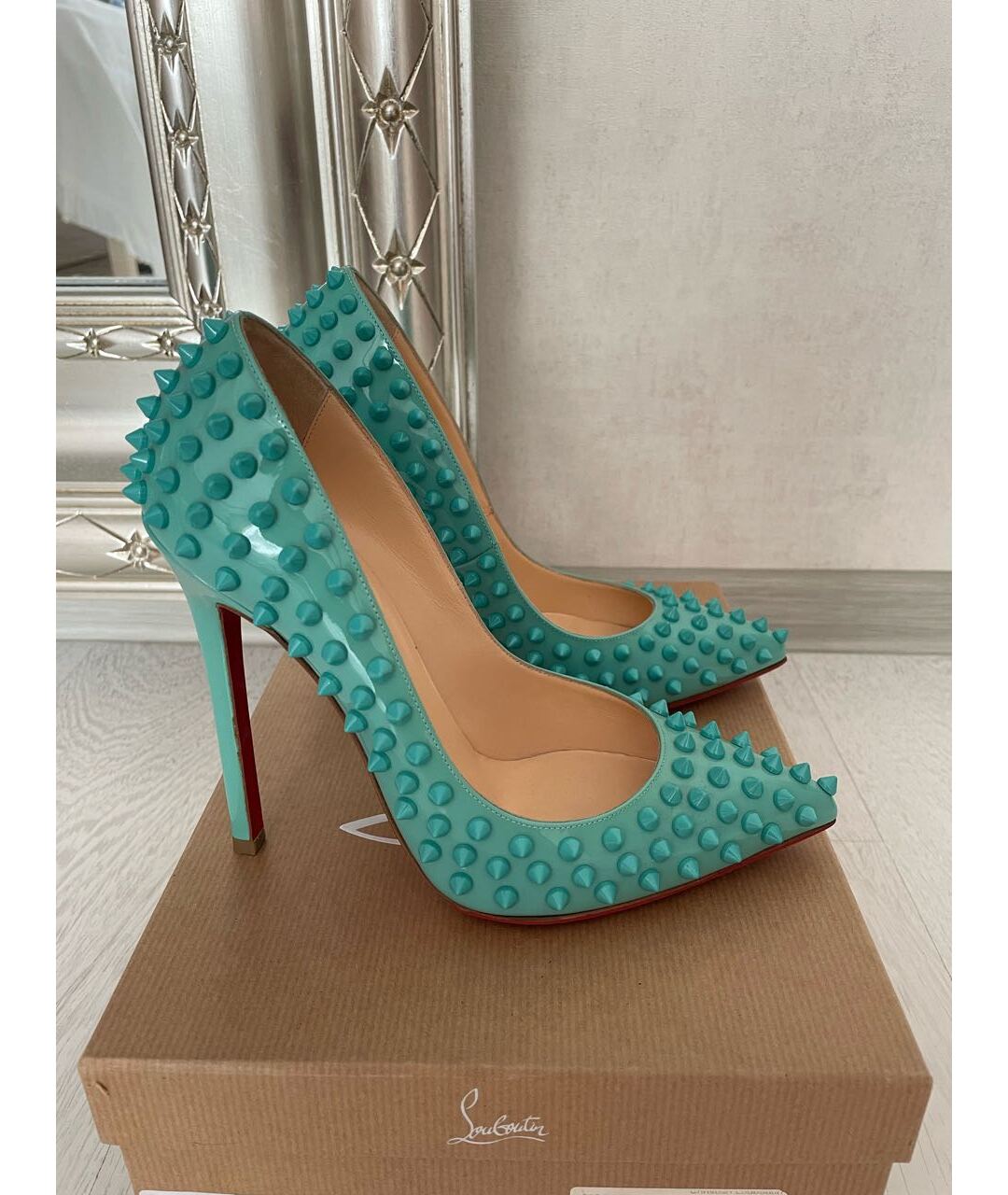 CHRISTIAN LOUBOUTIN Бирюзовые туфли из лакированной кожи, фото 9