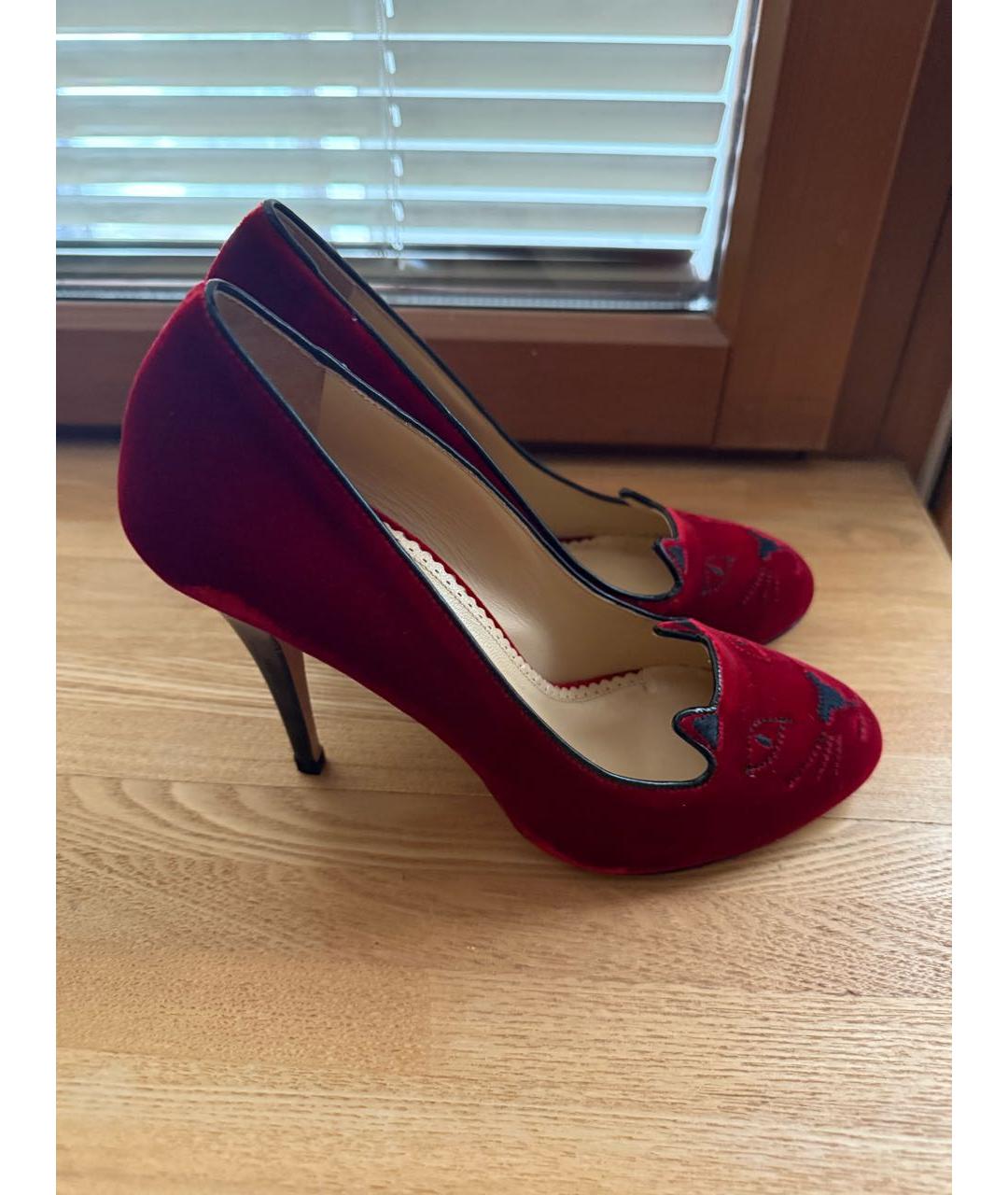 CHARLOTTE OLYMPIA Бордовые бархатные туфли, фото 5