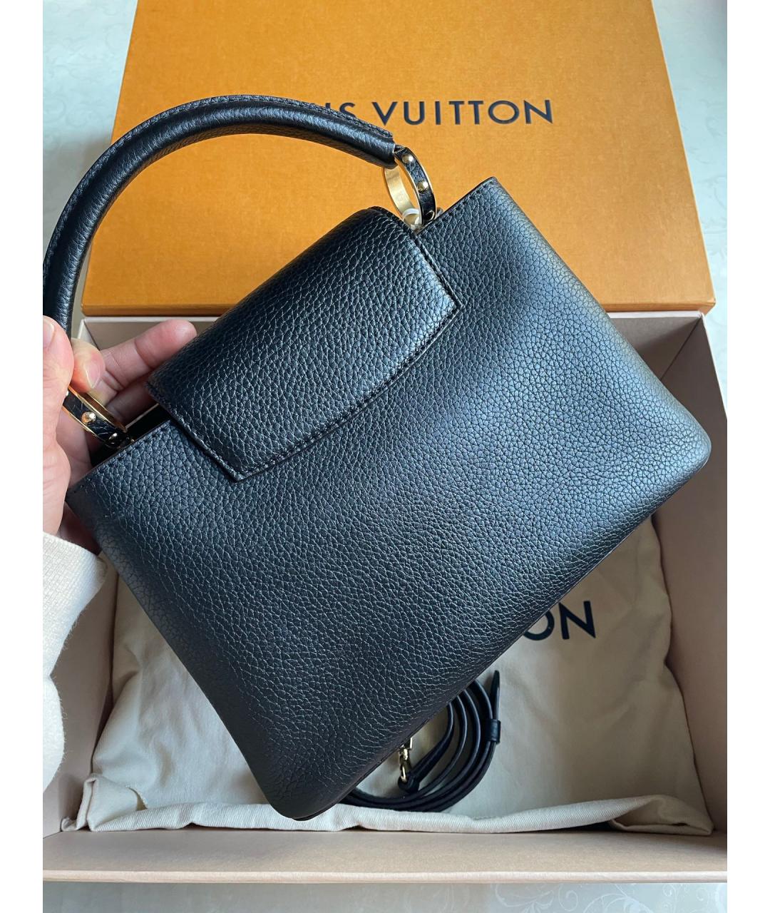 LOUIS VUITTON Черная кожаная сумка с короткими ручками, фото 3