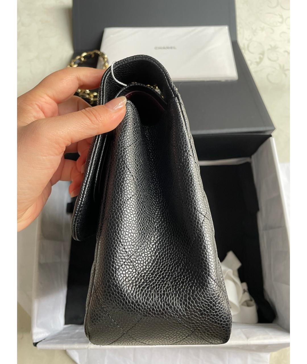 CHANEL Черная кожаная сумка через плечо, фото 4
