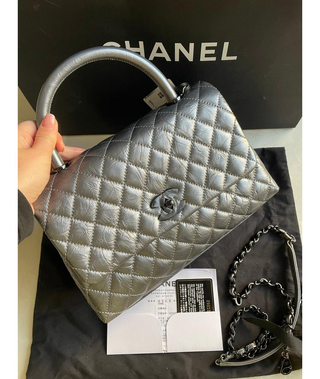 CHANEL Серая кожаная сумка с короткими ручками, фото 2