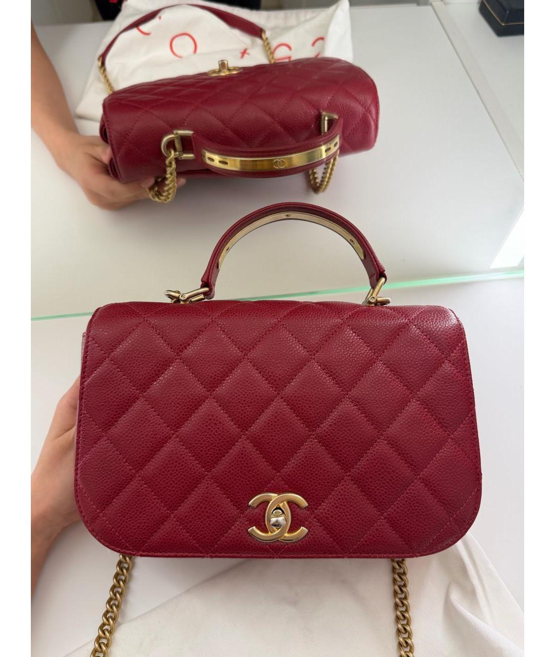 CHANEL Красная кожаная сумка с короткими ручками, фото 9