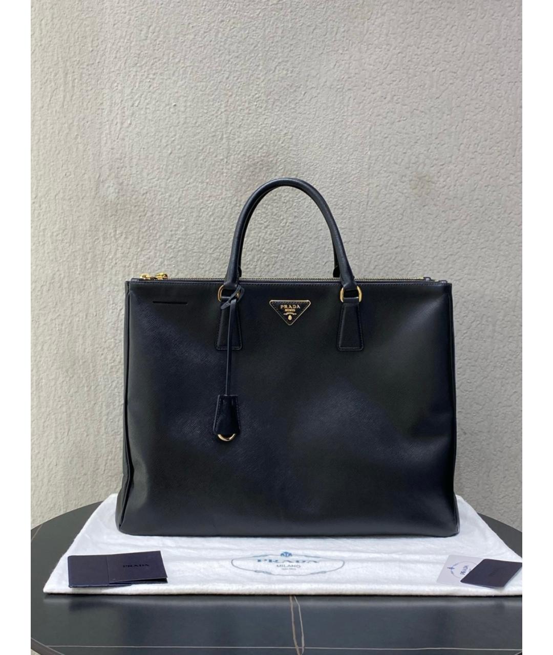 PRADA Черная кожаная сумка с короткими ручками, фото 10