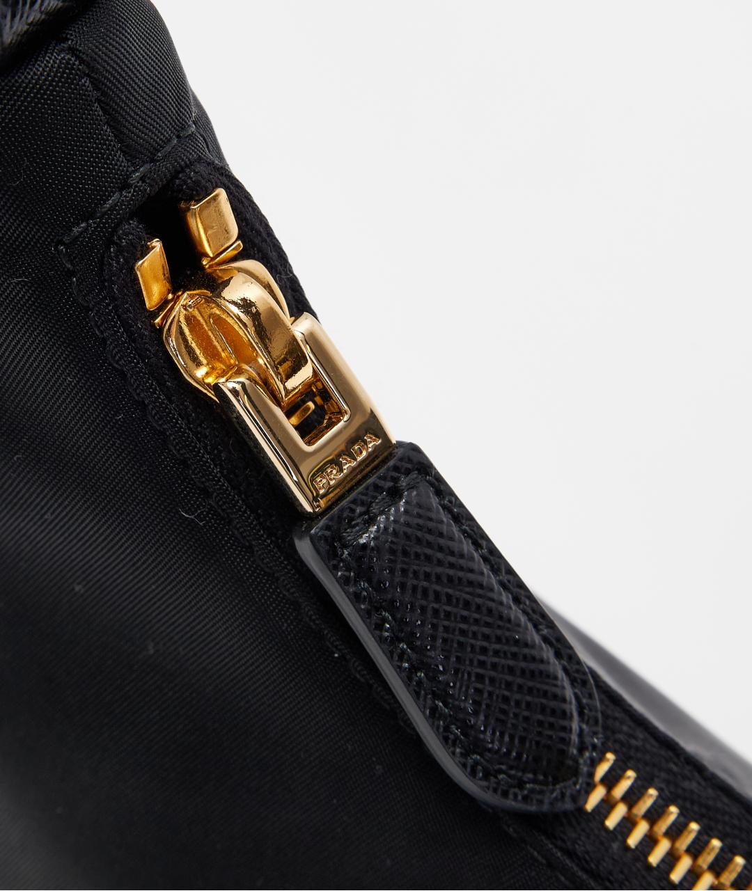 PRADA Черная тканевая сумка с короткими ручками, фото 6