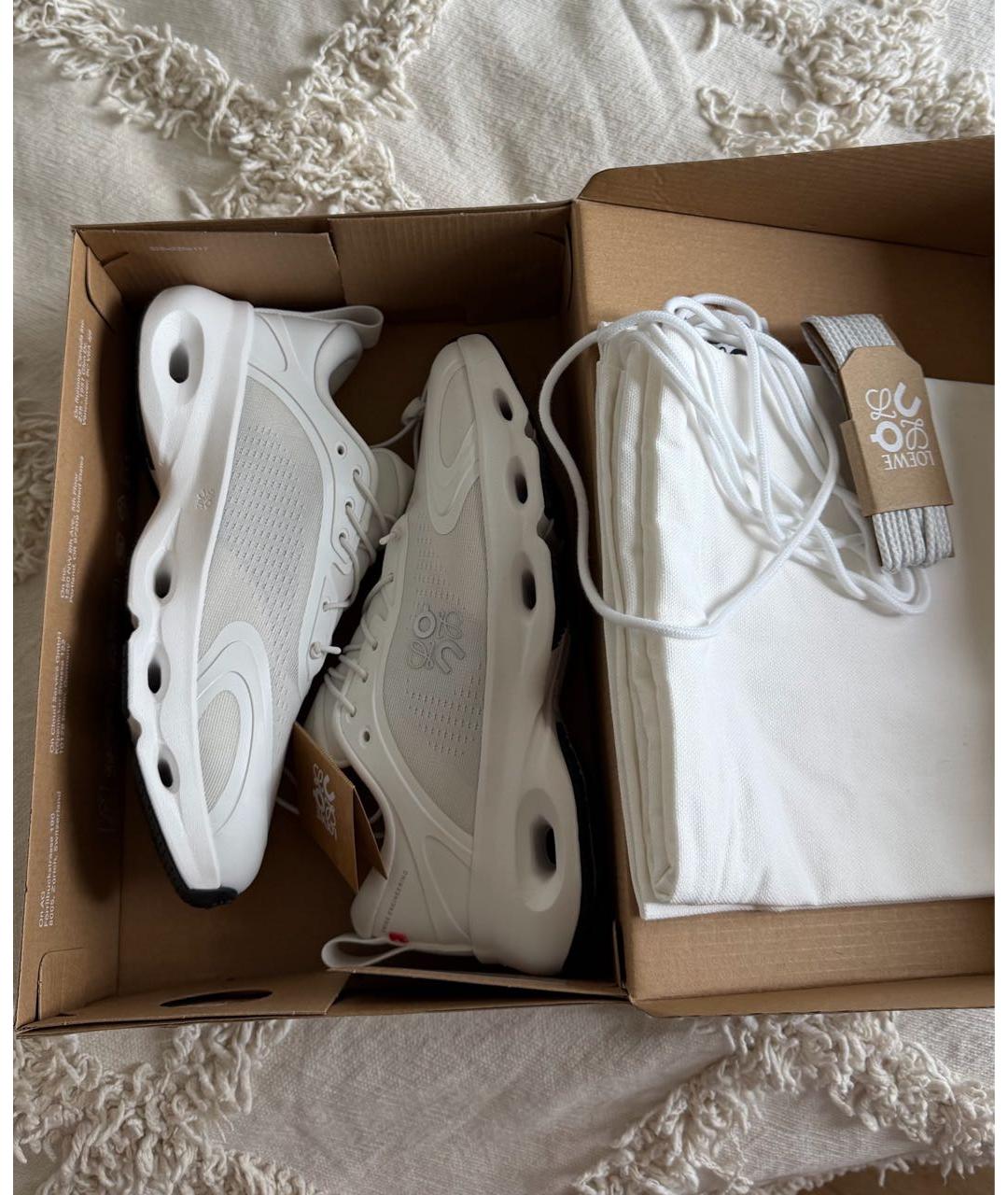 LOEWE Белые текстильные кроссовки, фото 5