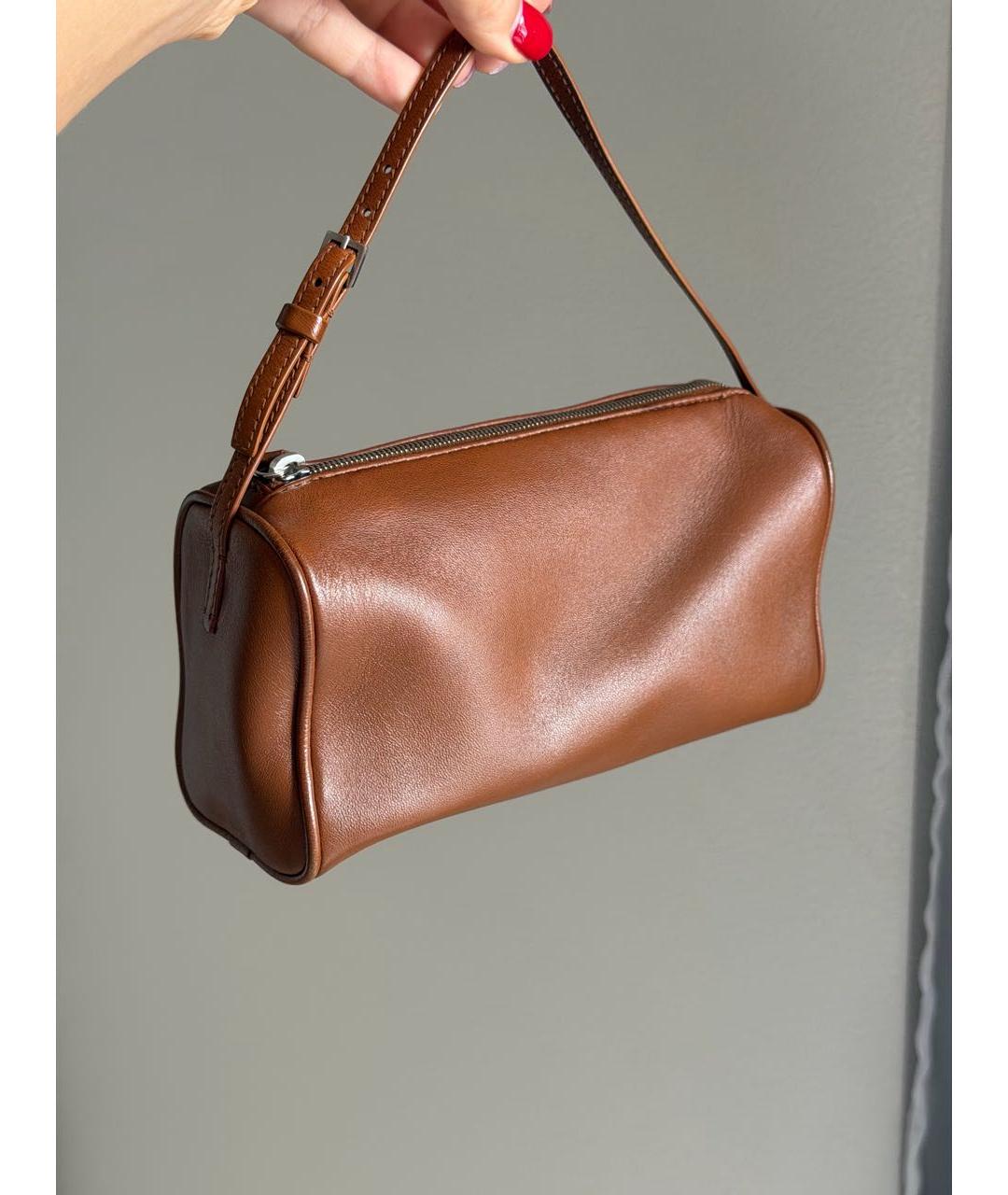 THE ROW Коричневая кожаная сумка с короткими ручками, фото 2