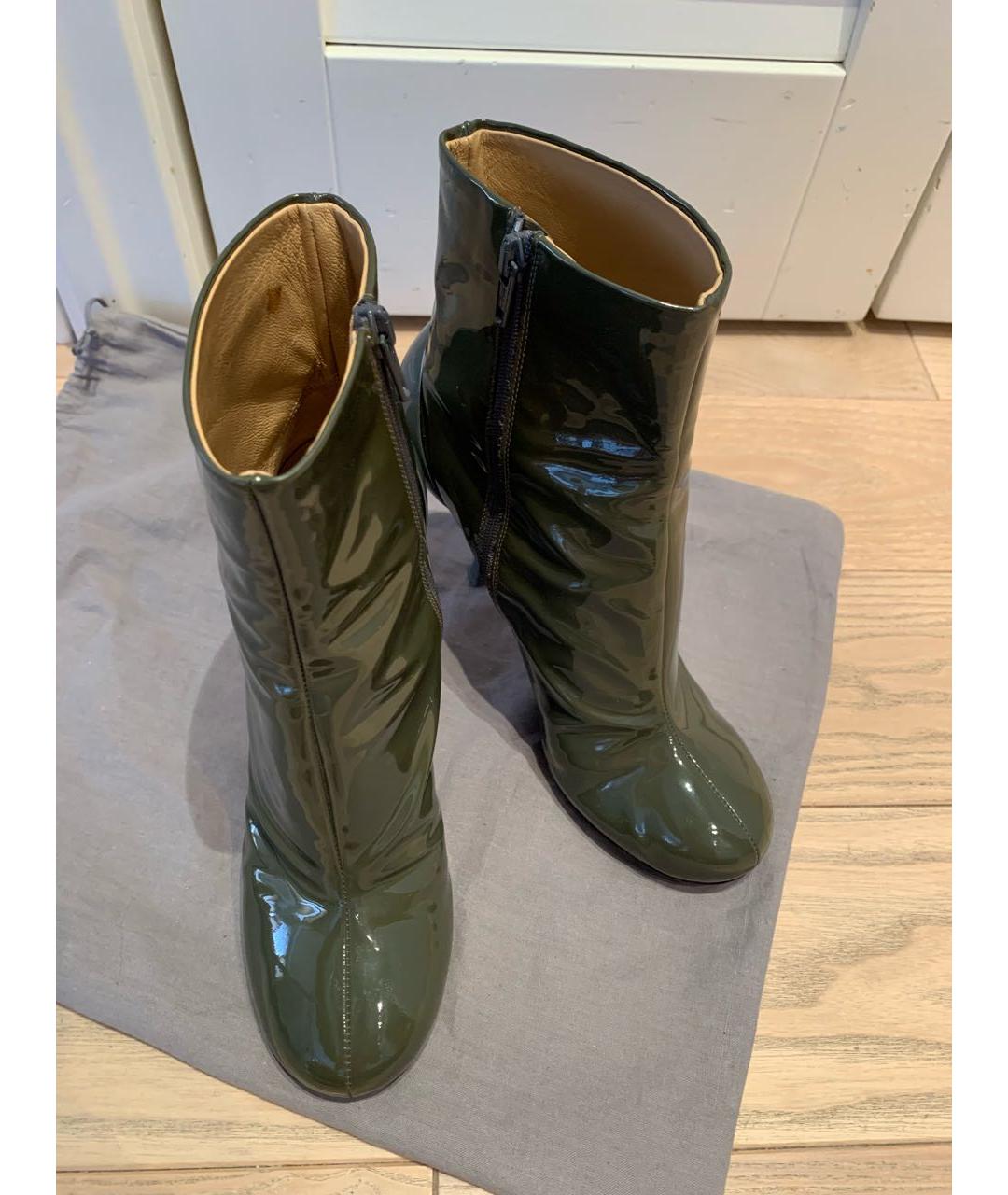 MIU MIU Хаки ботильоны из лакированной кожи, фото 3