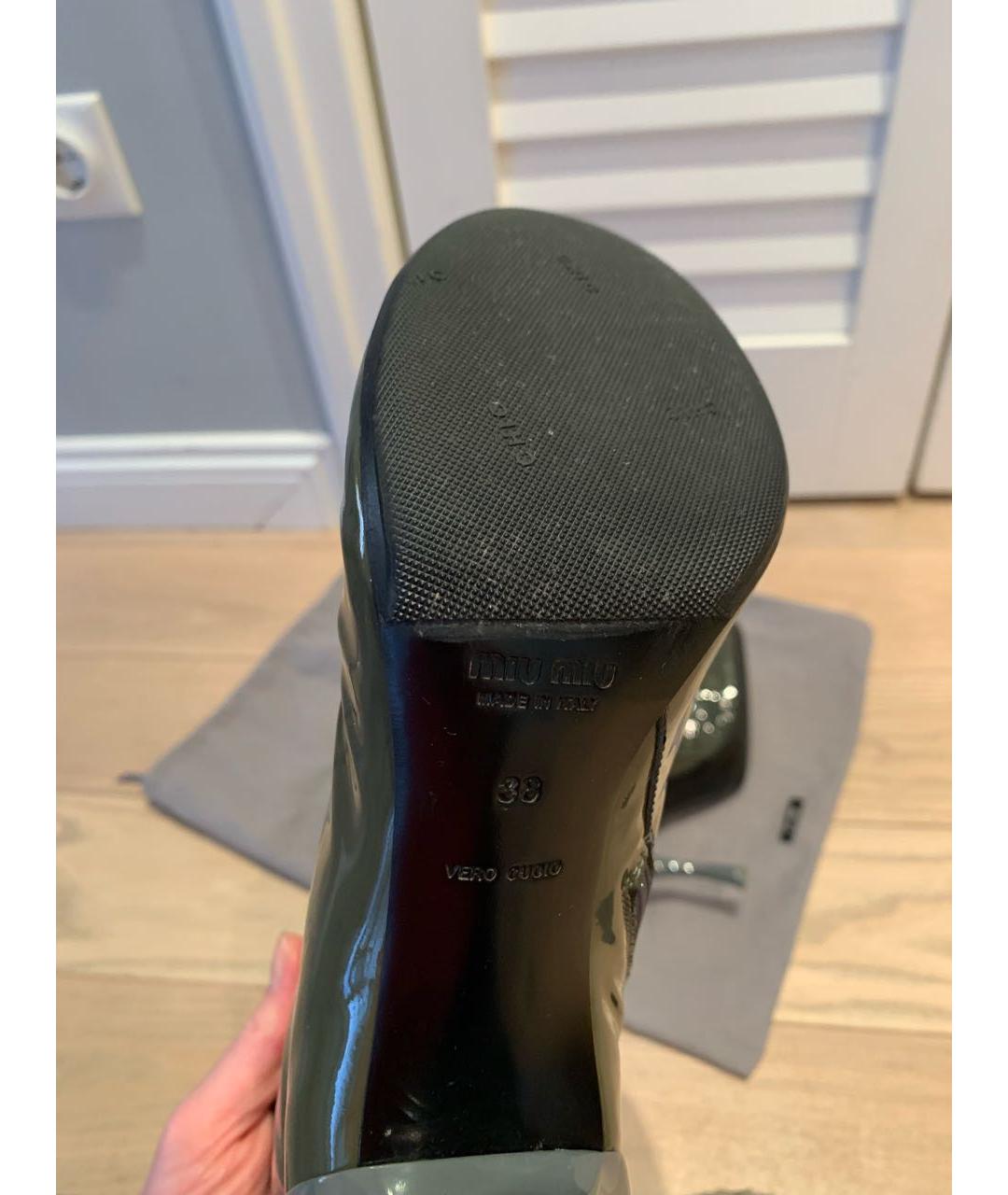 MIU MIU Хаки ботильоны из лакированной кожи, фото 6