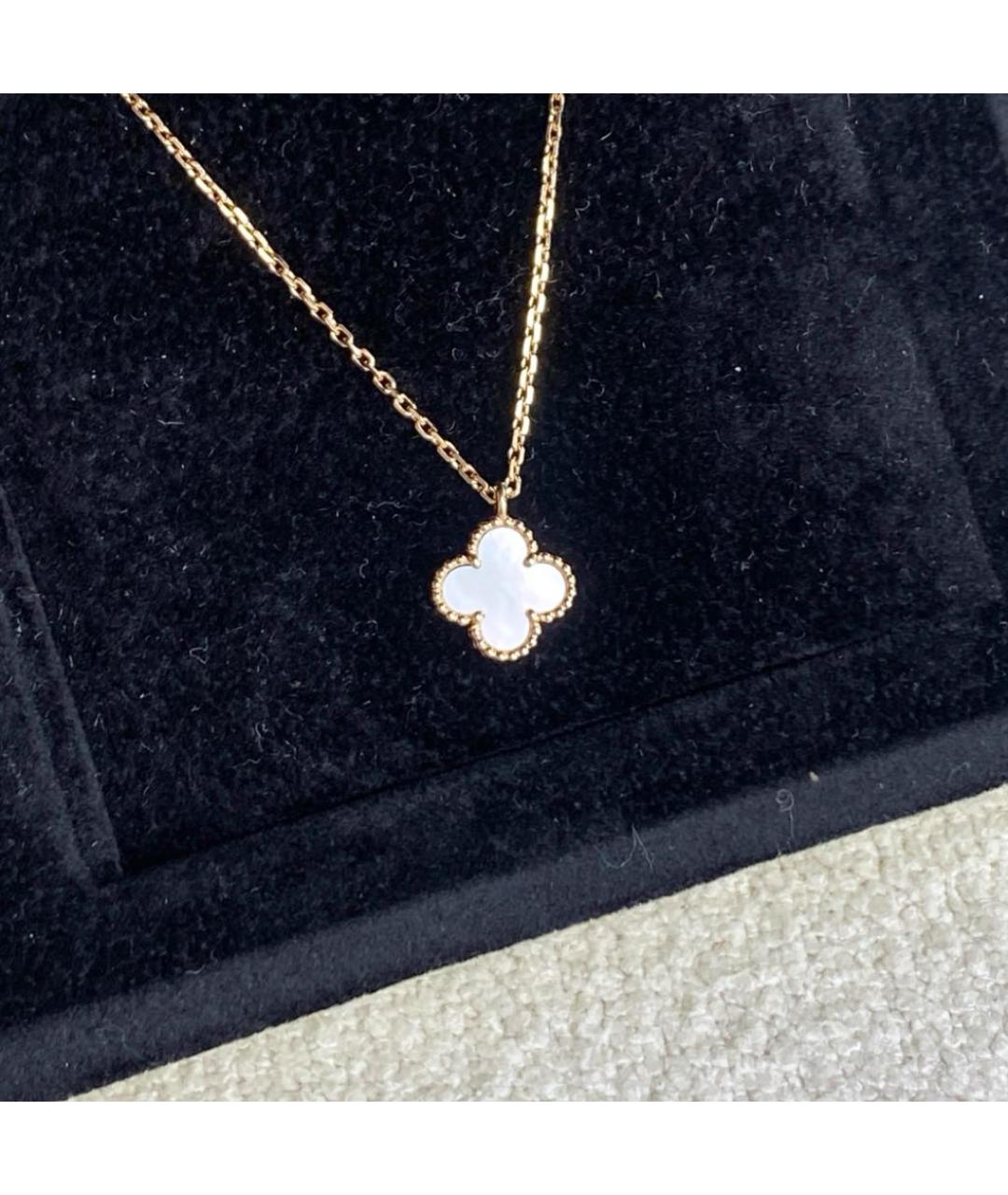 VAN CLEEF & ARPELS Белая подвеска из желтого золота, фото 2