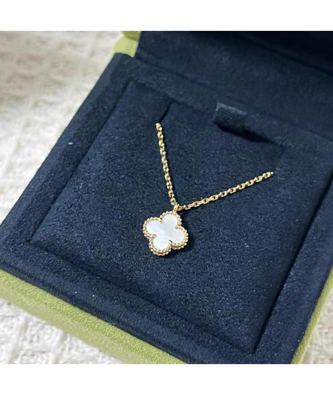 VAN CLEEF & ARPELS Белая подвеска из желтого золота, фото 4