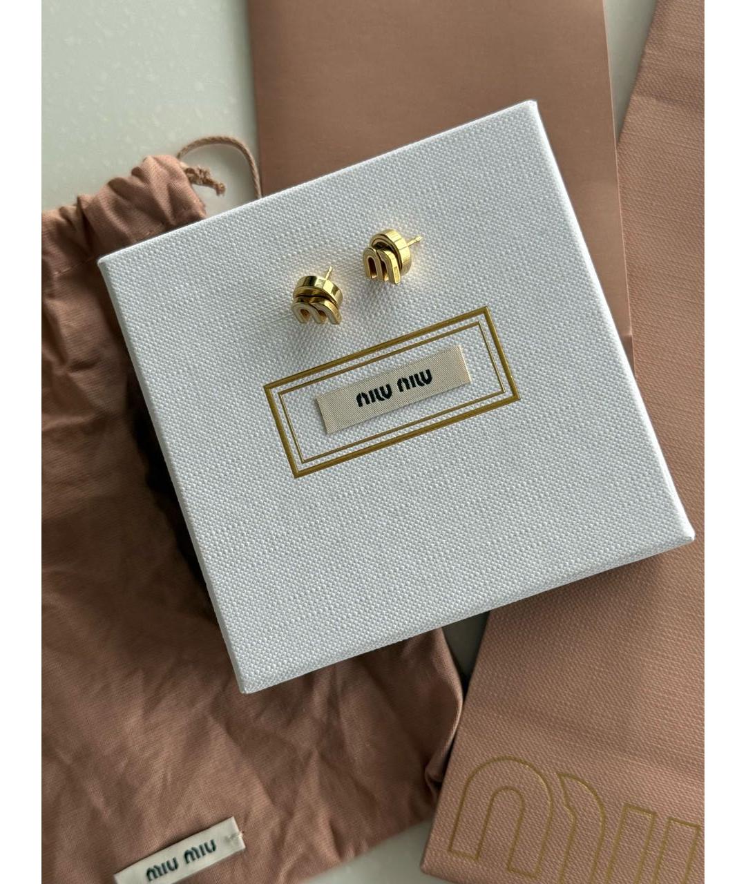 MIU MIU Белые металлические серьги, фото 4