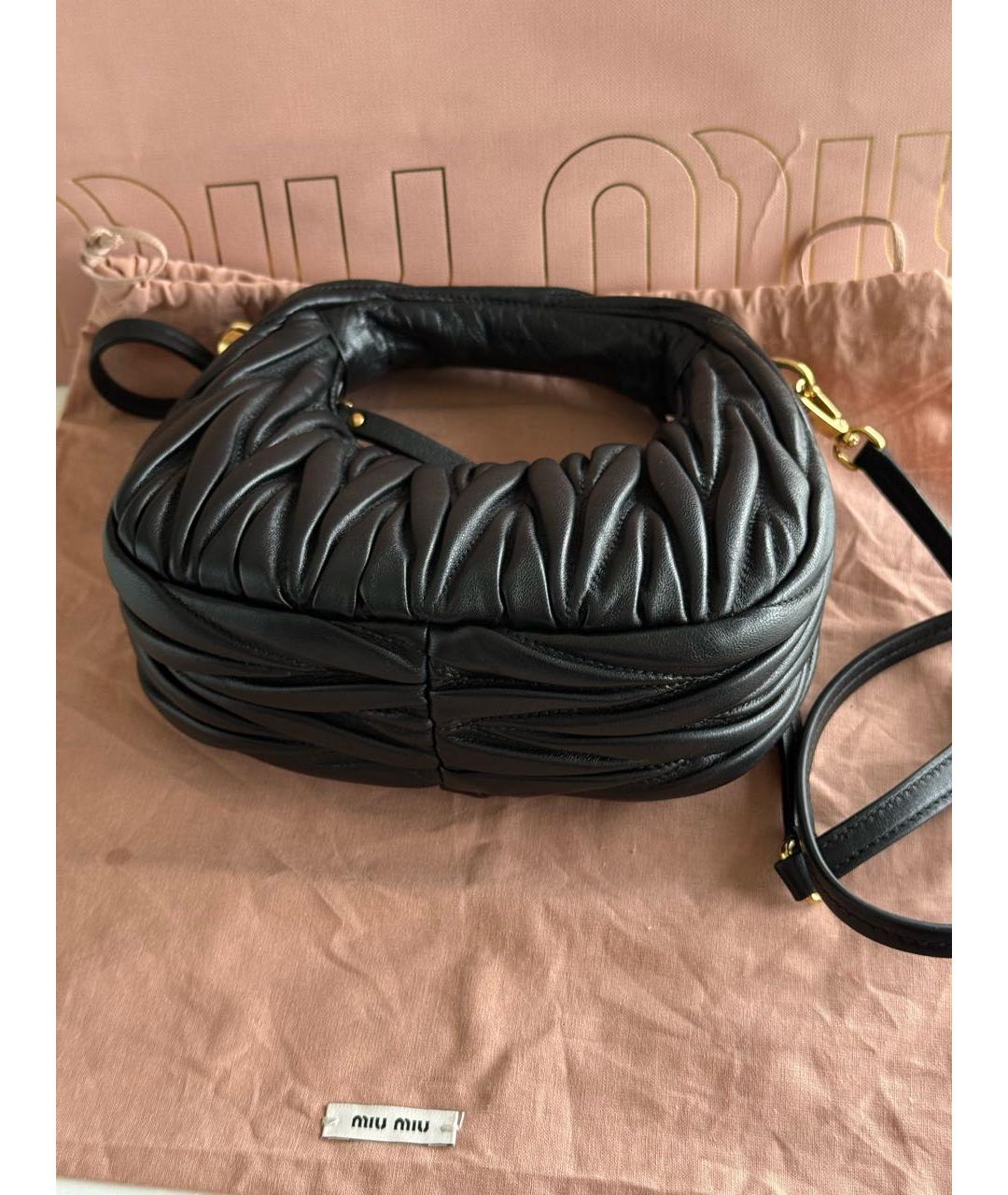 MIU MIU Черная кожаная сумка через плечо, фото 4